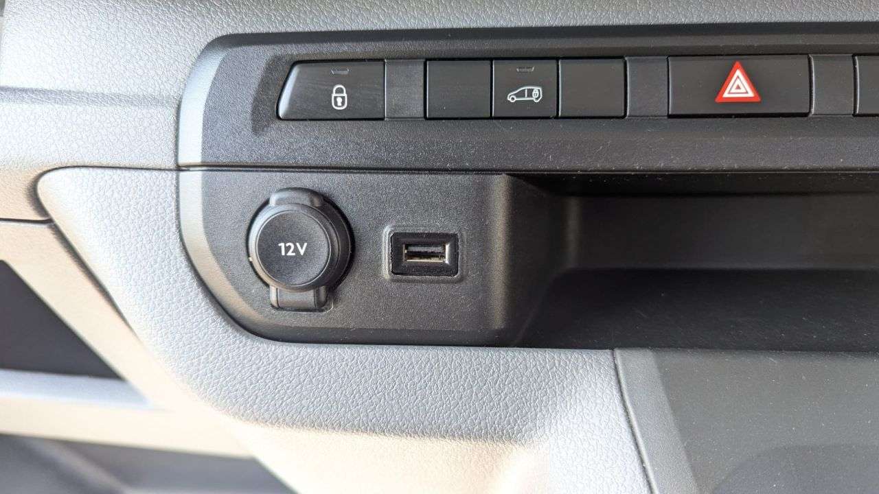 2021 VAUXHALL VIVARO 2021 VAUXHALL VIVARO