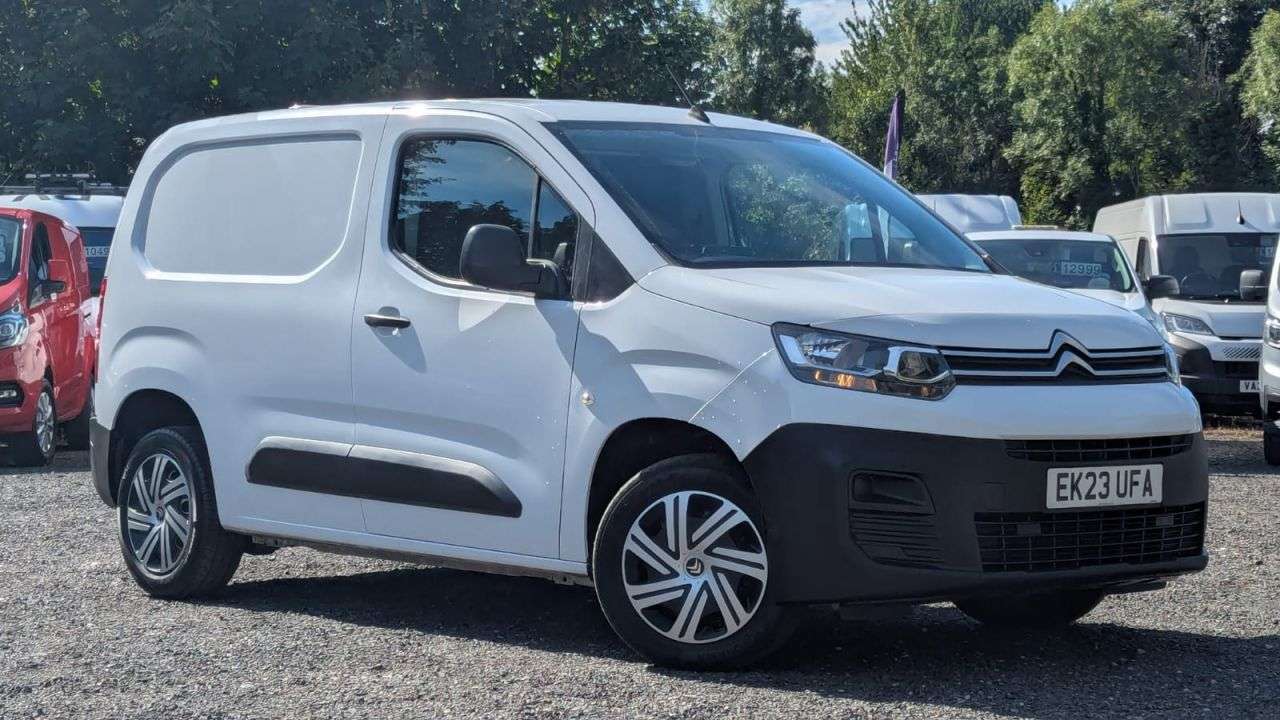 A 2023 CITROEN BERLINGO Enterprise Edition M Blue HDi 100 PS 1000 With Air Conditioning A 2023 CITROEN BERLINGO Enterprise Edition M Blue HDi 100 PS 1000 With Air Conditioning