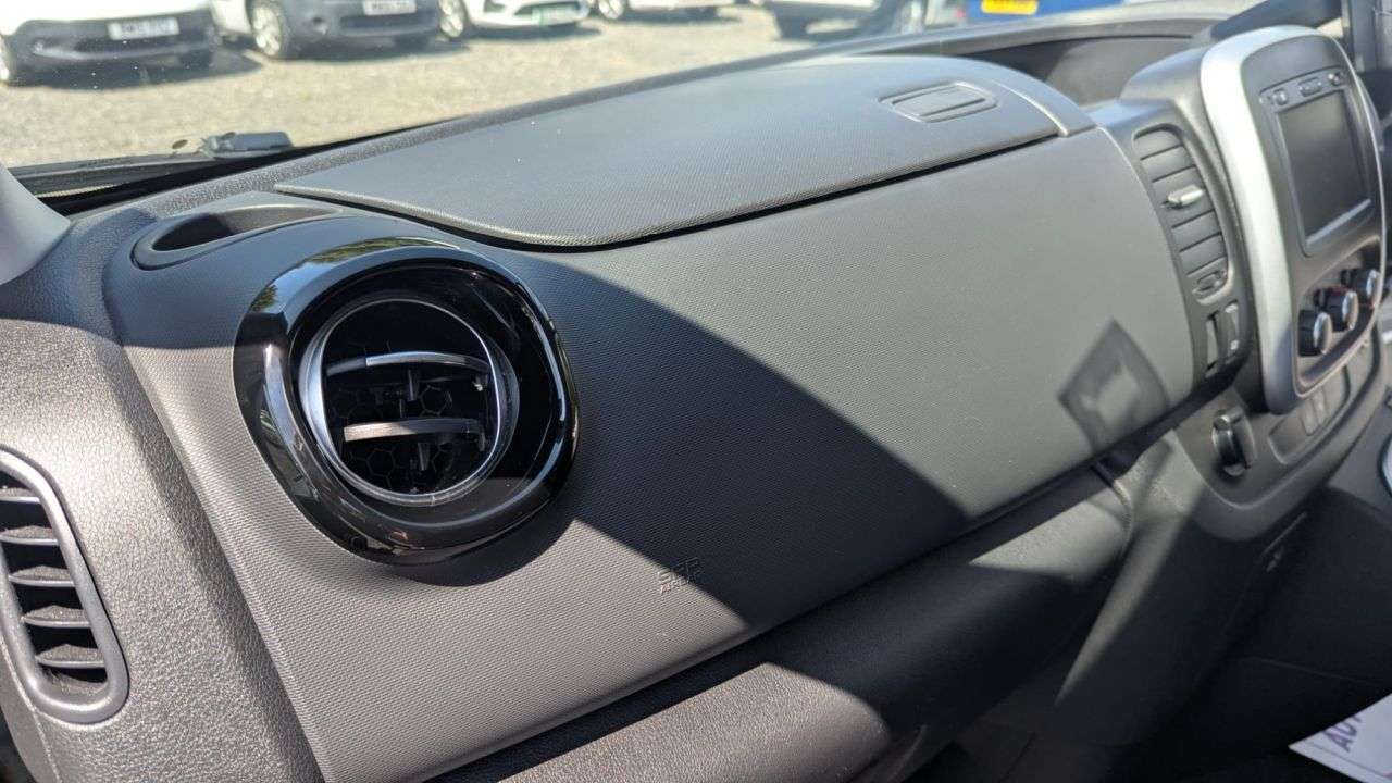 2020 RENAULT TRAFIC 2020 RENAULT TRAFIC