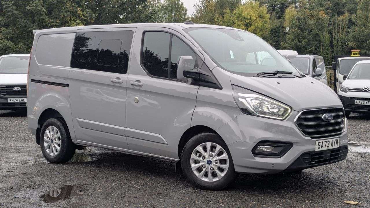 A 2023 FORD TRANSIT CUSTOM Crew Van Limited Automatic Tdci 170 PS L1 H1 320 SWB DCIV A 2023 FORD TRANSIT CUSTOM Crew Van Limited Automatic Tdci 170 PS L1 H1 320 SWB DCIV