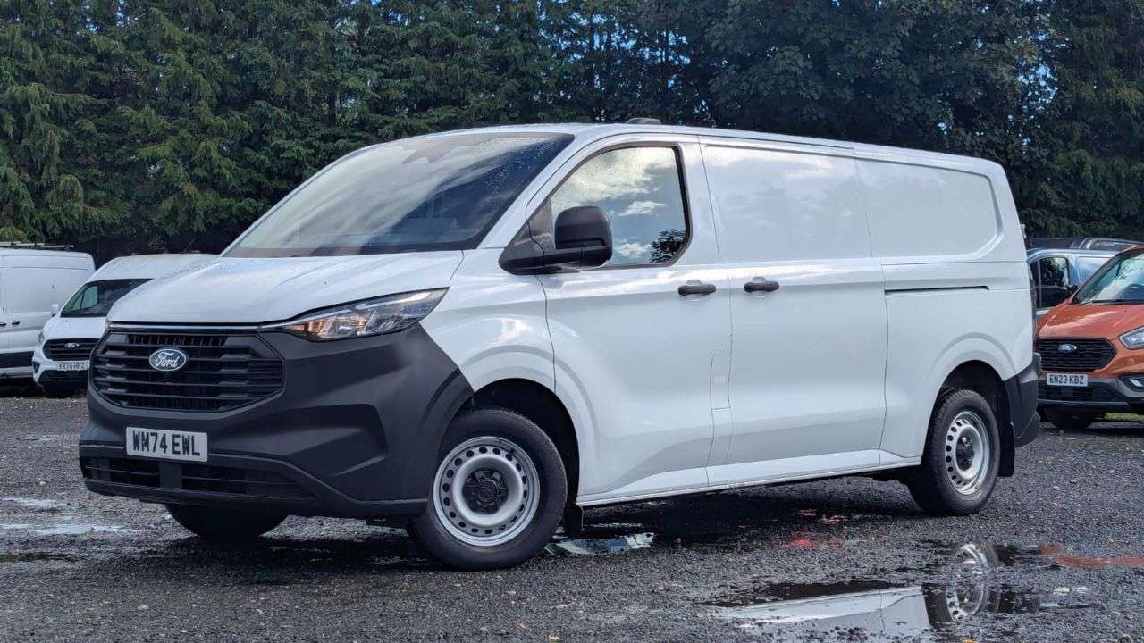 A 2024 FORD TRANSIT CUSTOM Leader L2 H1 Tdci Eco Blue 110 PS LWB Air Con A 2024 FORD TRANSIT CUSTOM Leader L2 H1 Tdci Eco Blue 110 PS LWB Air Con