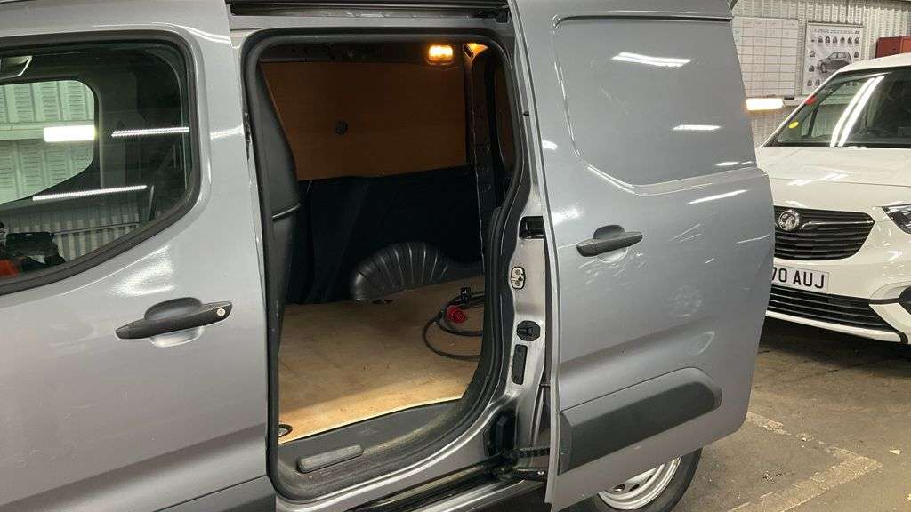 2024 VAUXHALL COMBO ELECTRIC 2024 VAUXHALL COMBO ELECTRIC