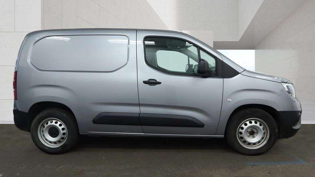 A 2024 VAUXHALL COMBO ELECTRIC Prime L1 H1 50 KWH Electric A 2024 VAUXHALL COMBO ELECTRIC Prime L1 H1 50 KWH Electric