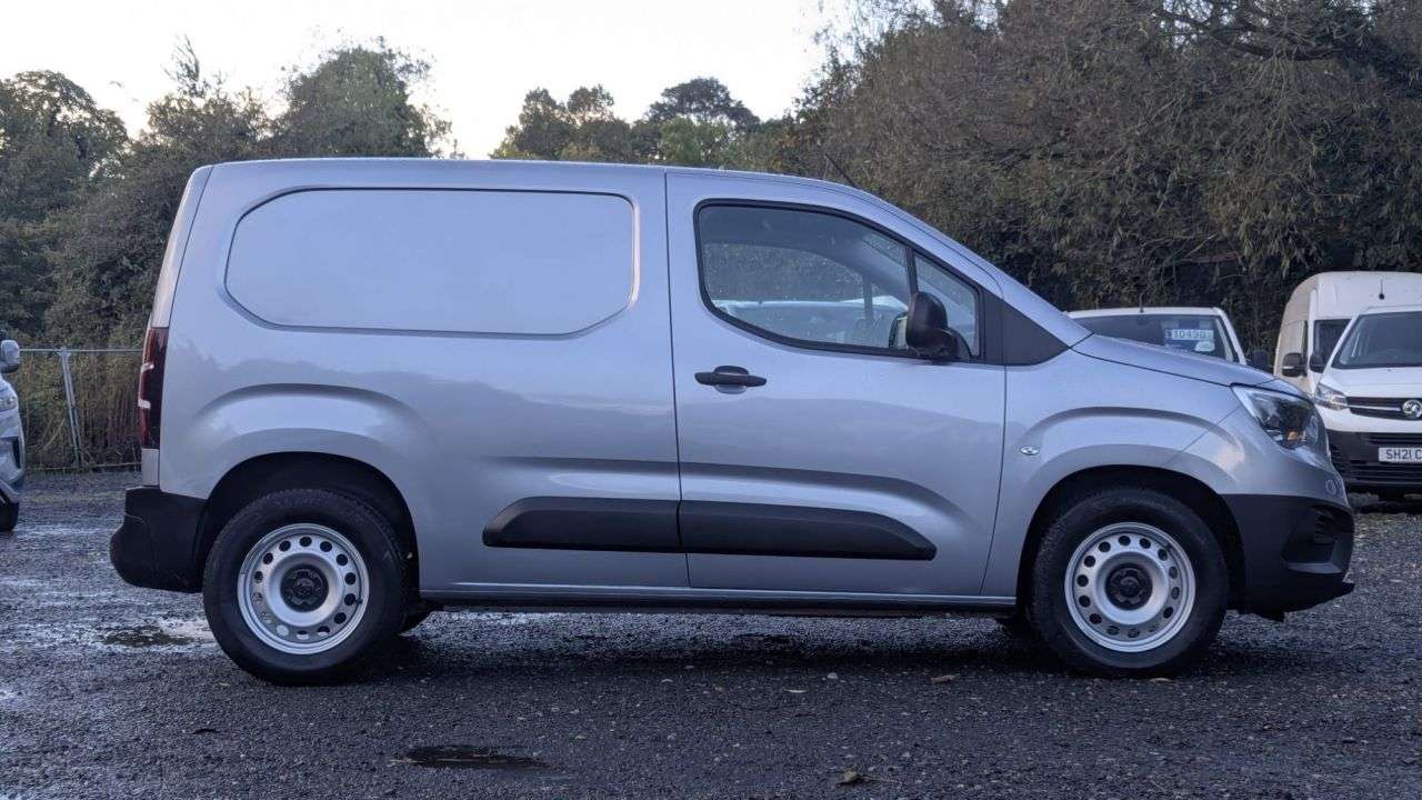 A 2024 VAUXHALL COMBO ELECTRIC Prime L1 H1 50 KWH Electric A 2024 VAUXHALL COMBO ELECTRIC Prime L1 H1 50 KWH Electric