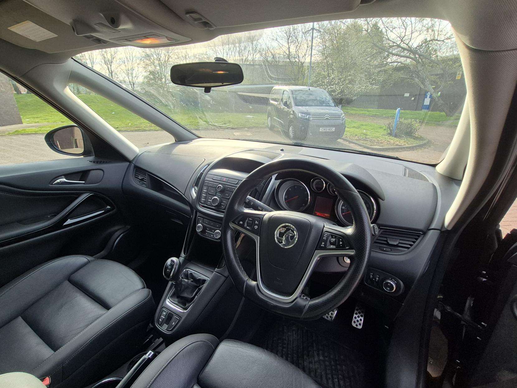 2016 VAUXHALL ZAFIRA TOURER 2016 VAUXHALL ZAFIRA TOURER