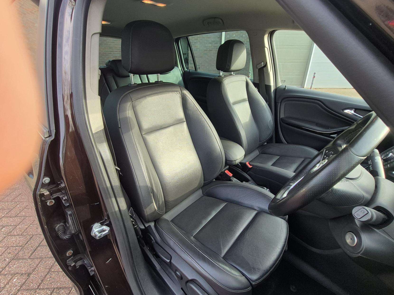 2016 VAUXHALL ZAFIRA TOURER 2016 VAUXHALL ZAFIRA TOURER