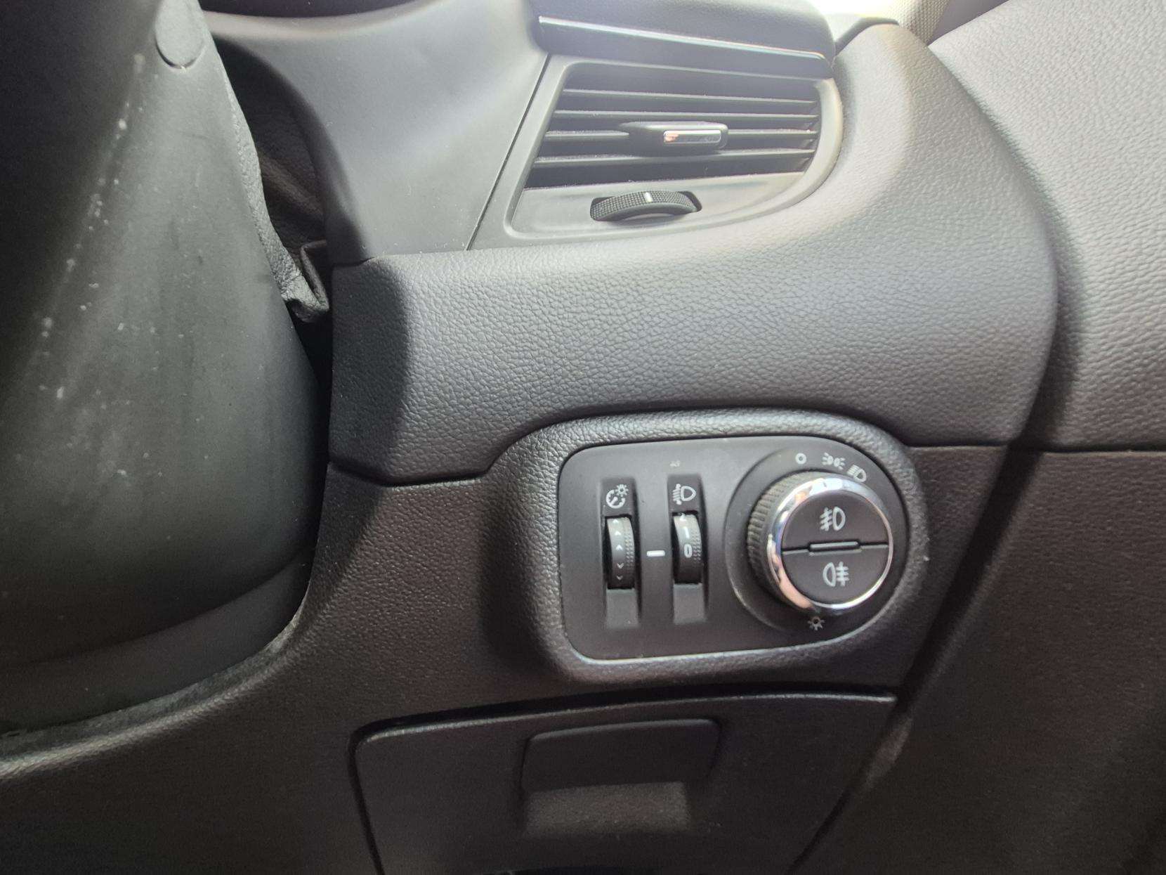 2016 VAUXHALL ZAFIRA TOURER 2016 VAUXHALL ZAFIRA TOURER