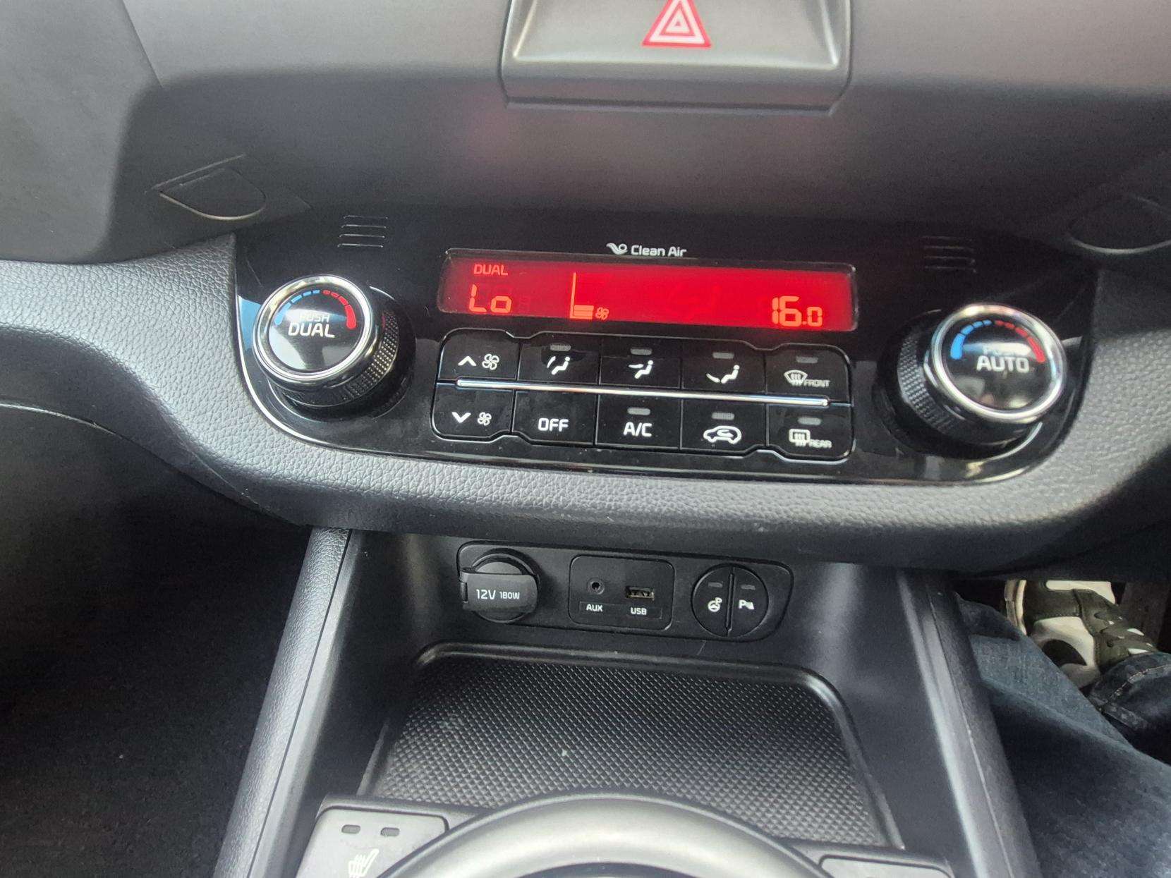 2015 KIA SPORTAGE 2015 KIA SPORTAGE