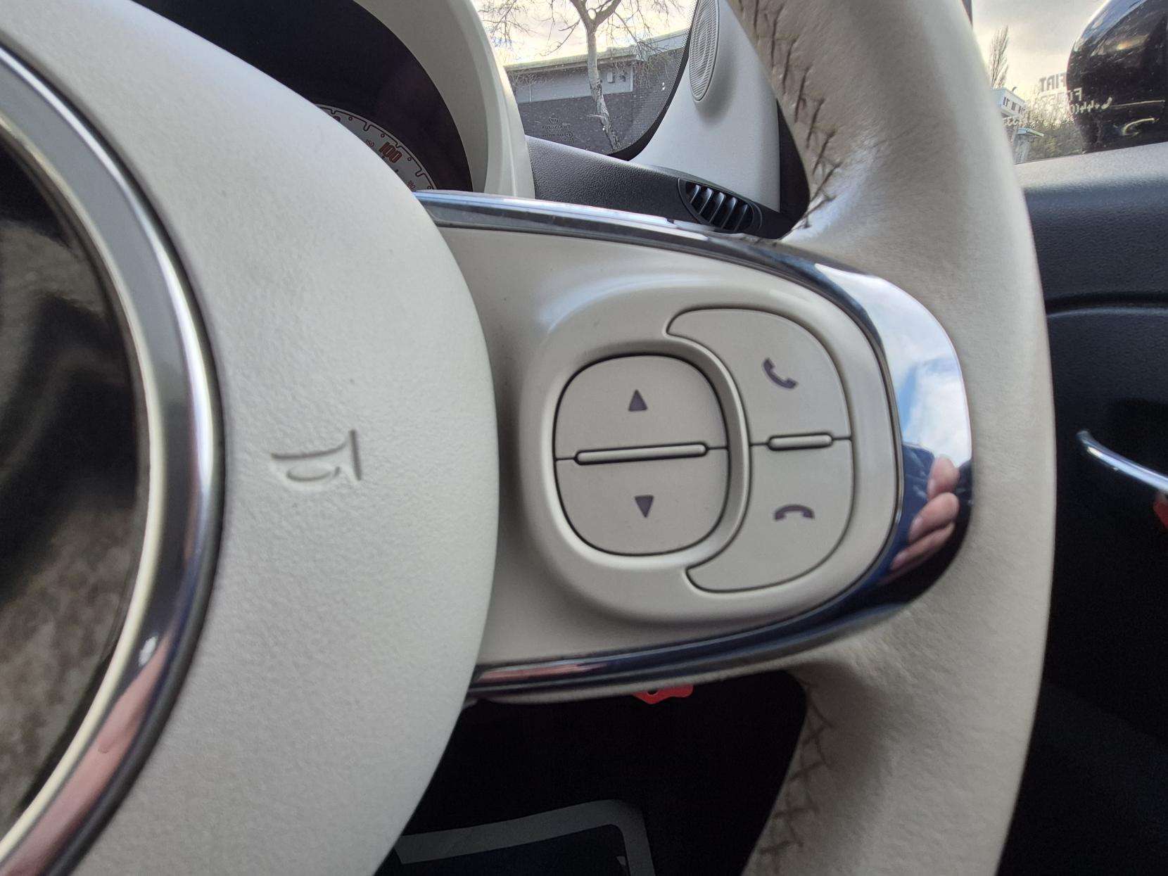 2018 FIAT 500 2018 FIAT 500