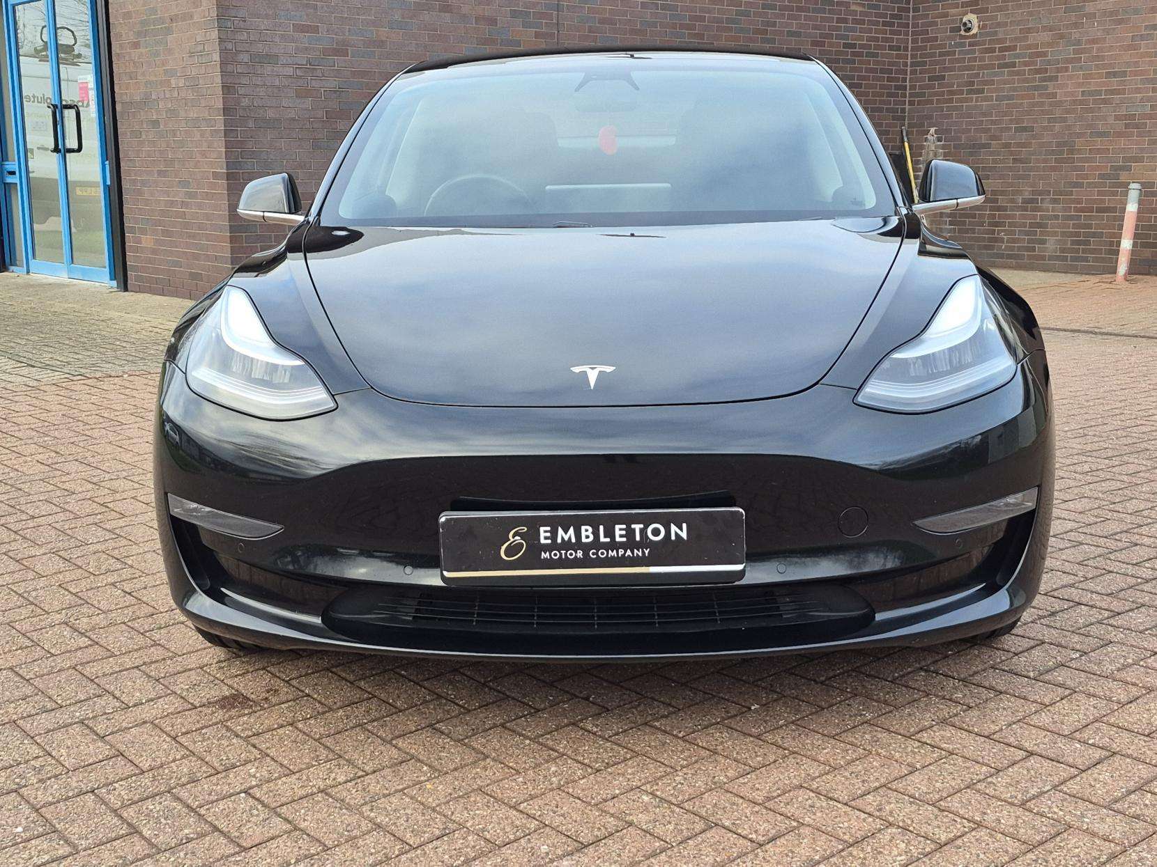 2019 TESLA MODEL 3 2019 TESLA MODEL 3