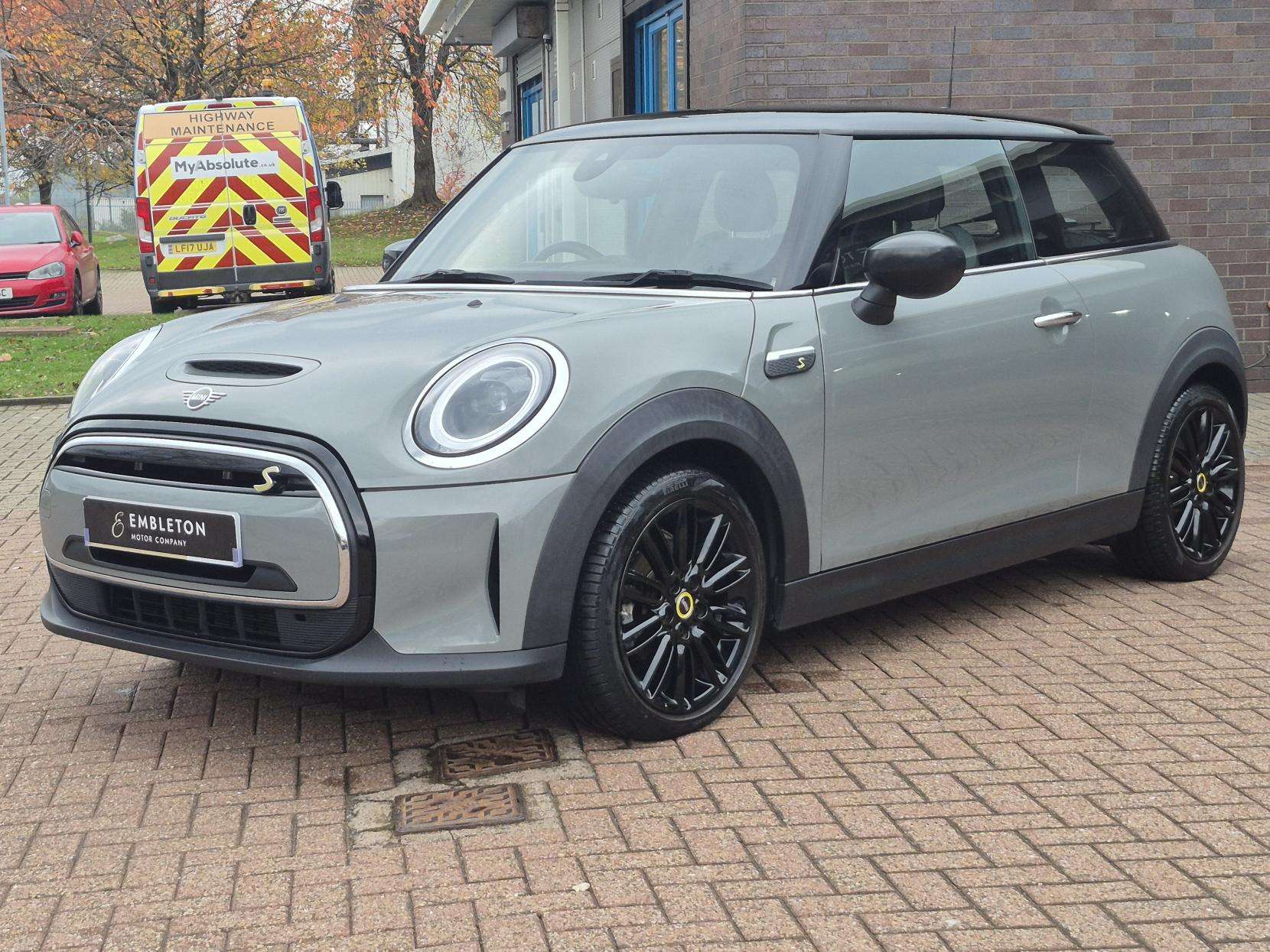 2021 MINI ELECTRIC HATCH 2021 MINI ELECTRIC HATCH