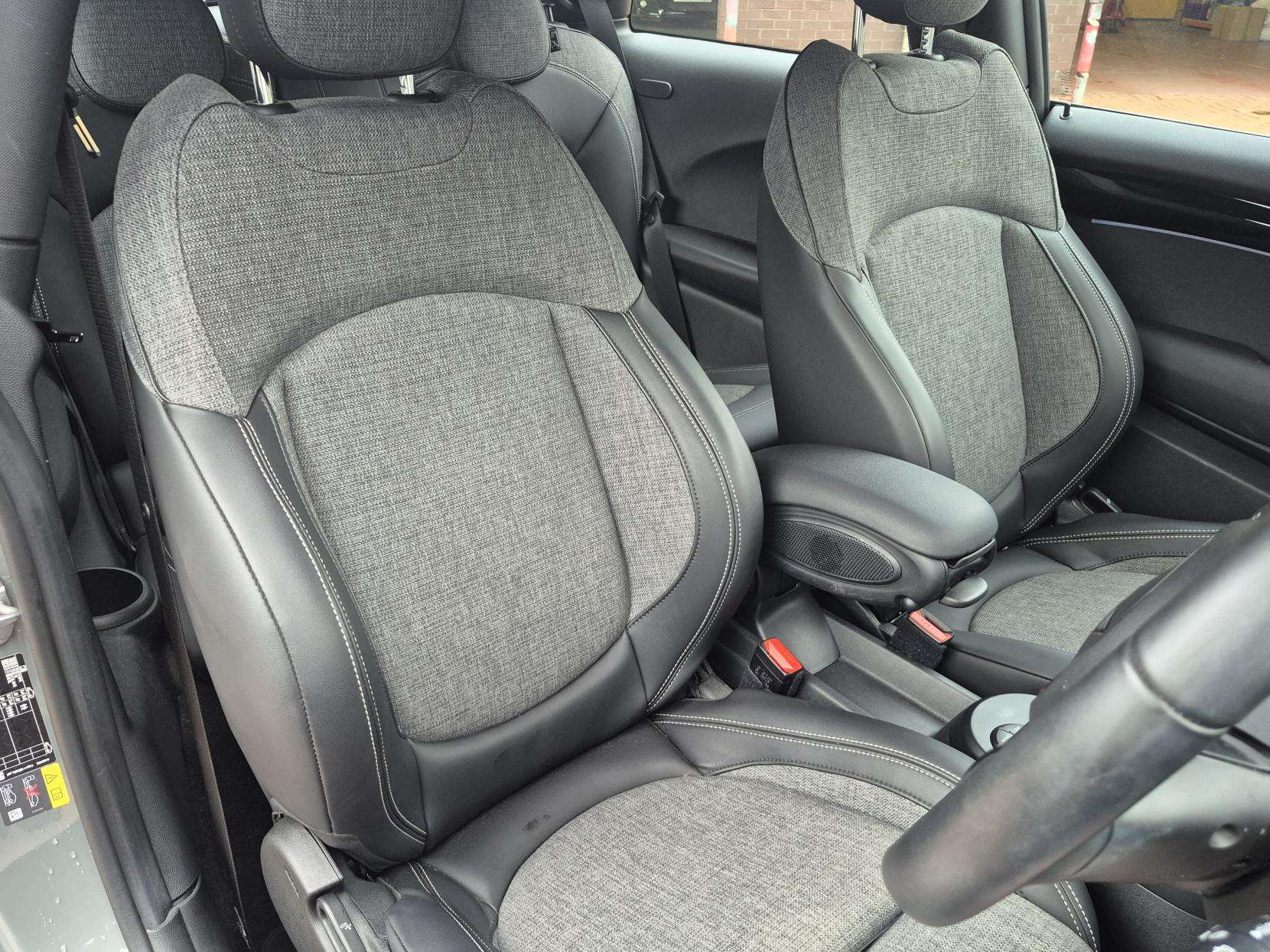 2021 MINI ELECTRIC HATCH 2021 MINI ELECTRIC HATCH