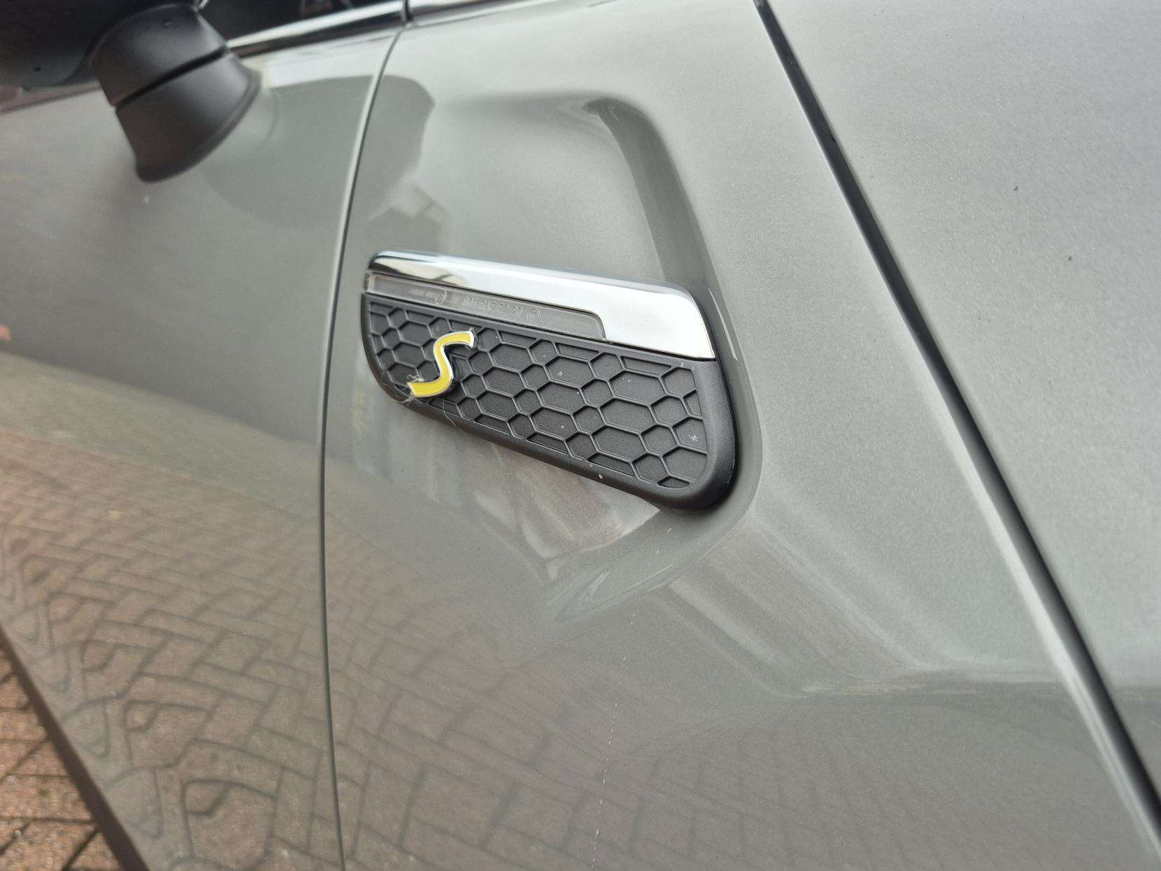 2021 MINI ELECTRIC HATCH 2021 MINI ELECTRIC HATCH