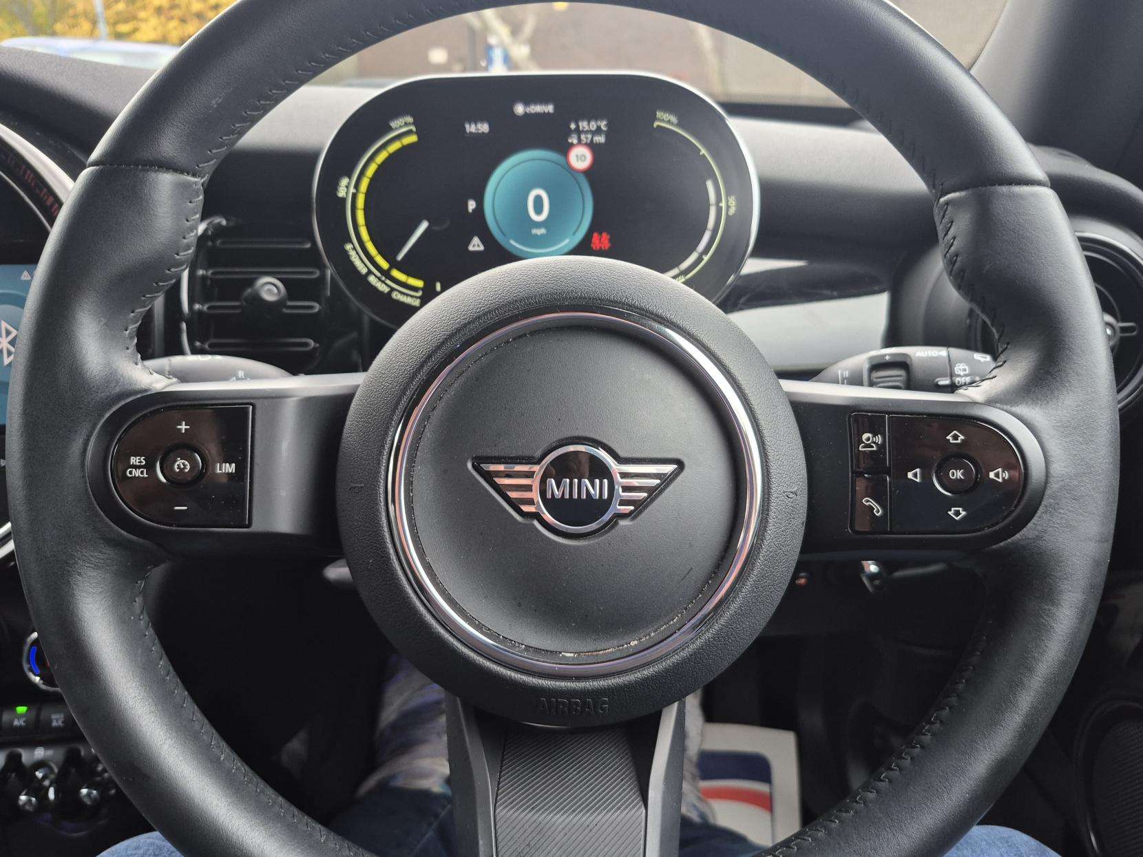 2021 MINI ELECTRIC HATCH 2021 MINI ELECTRIC HATCH