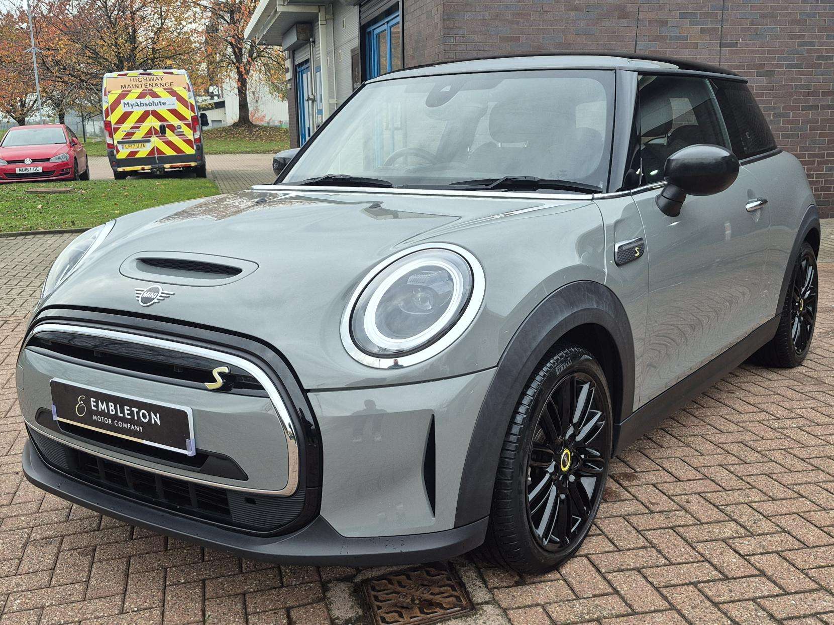 2021 MINI ELECTRIC HATCH 2021 MINI ELECTRIC HATCH