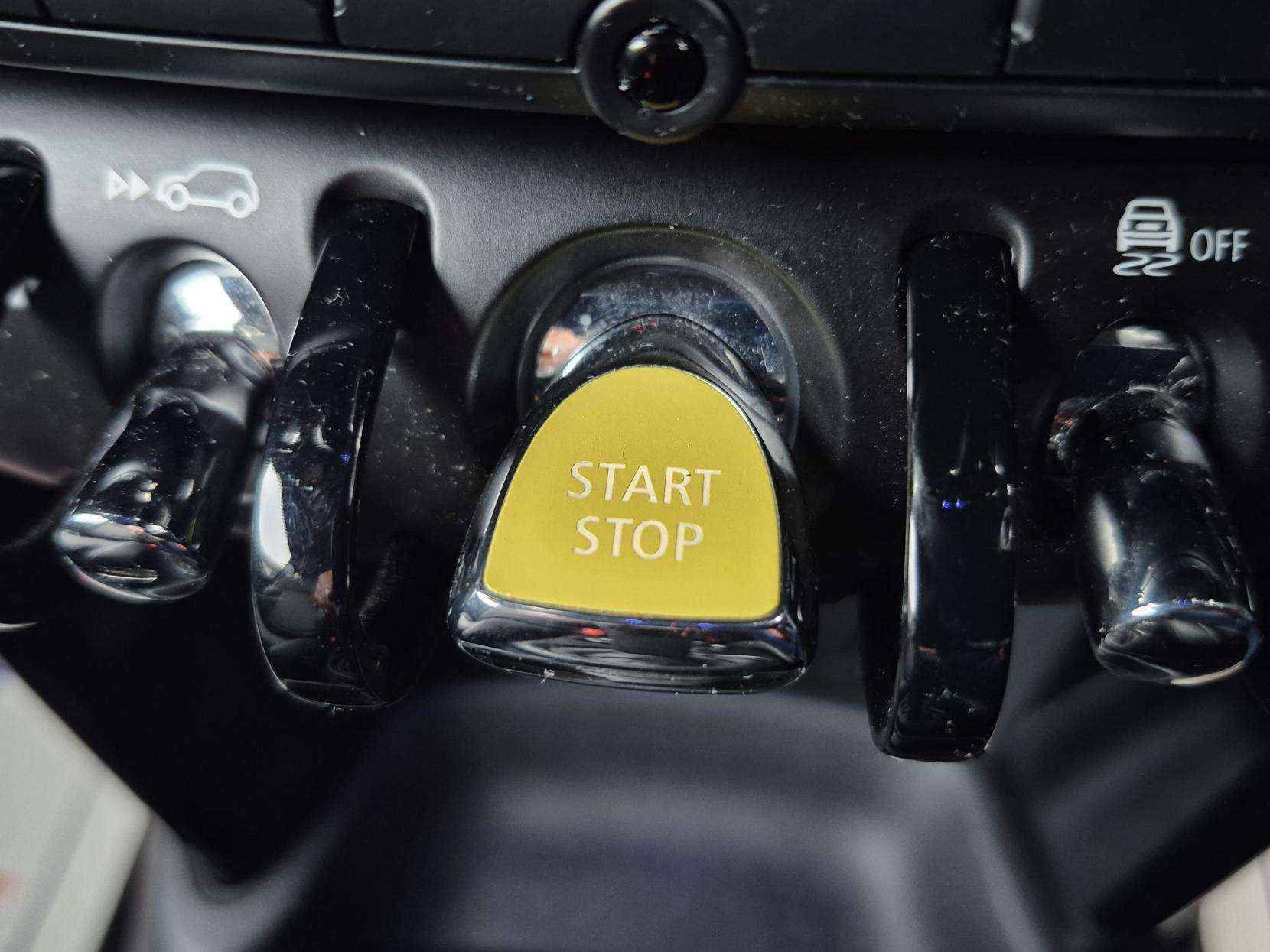 2021 MINI ELECTRIC HATCH 2021 MINI ELECTRIC HATCH