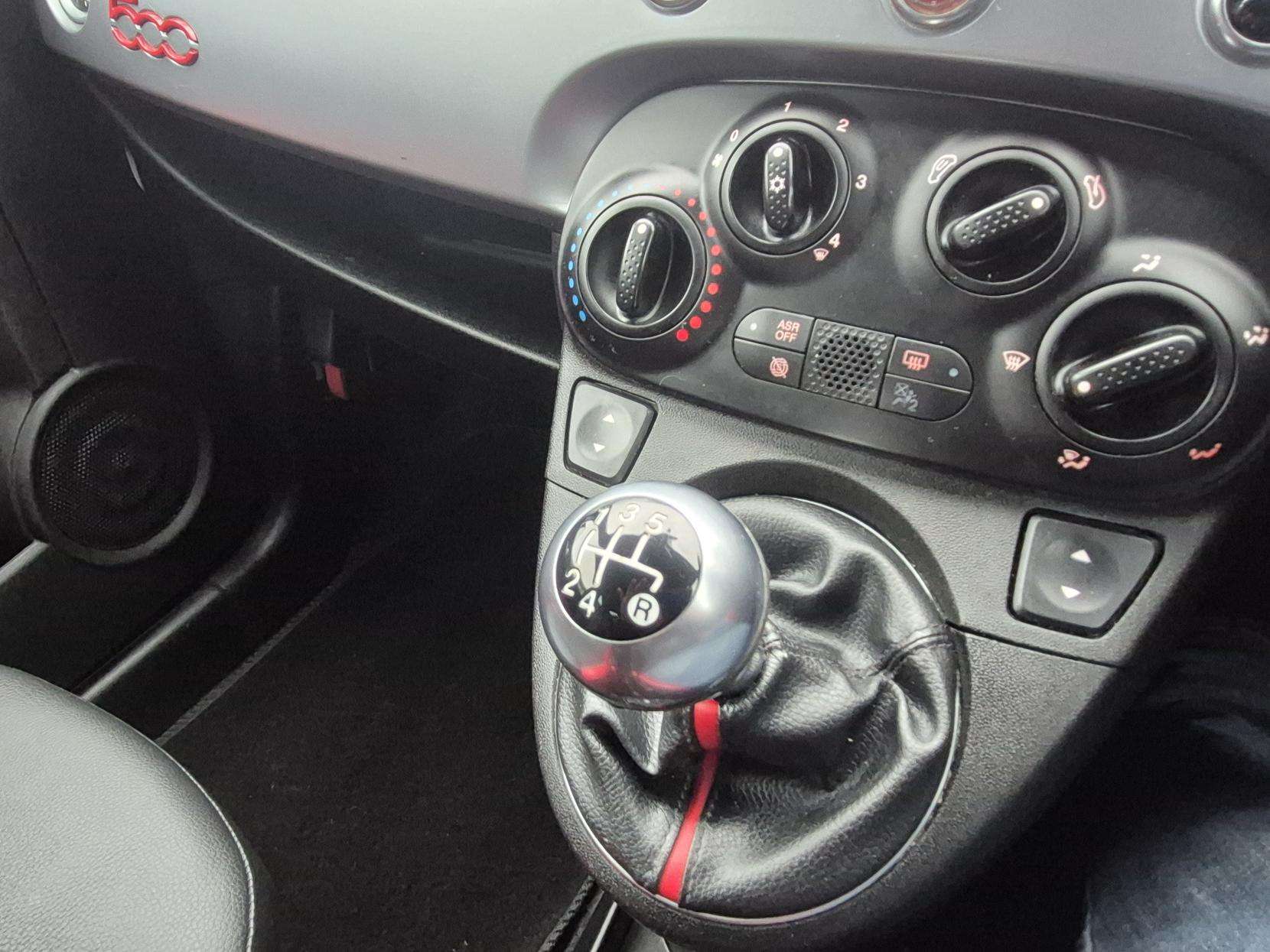 2015 FIAT 500 2015 FIAT 500