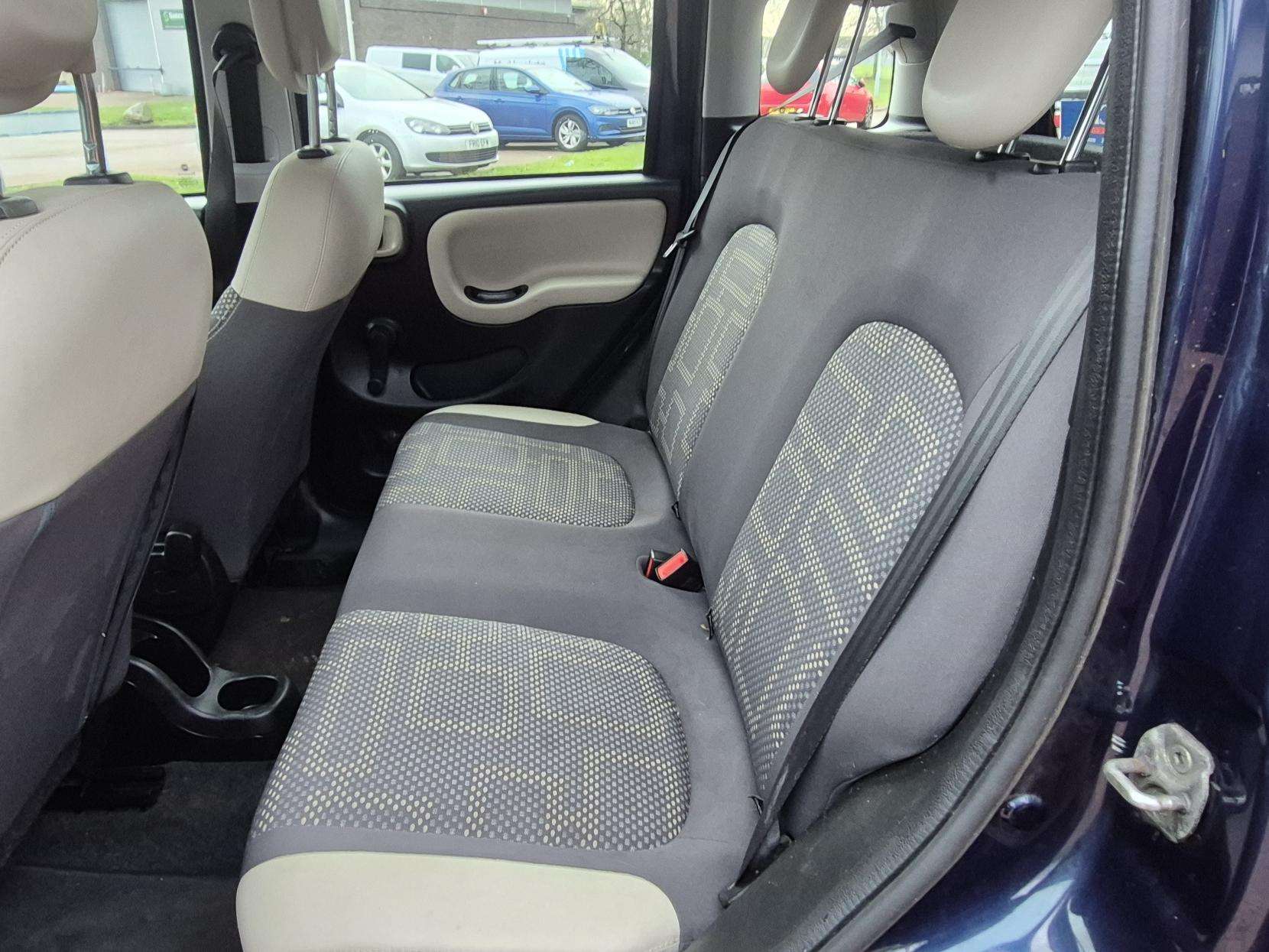 2014 FIAT PANDA 2014 FIAT PANDA