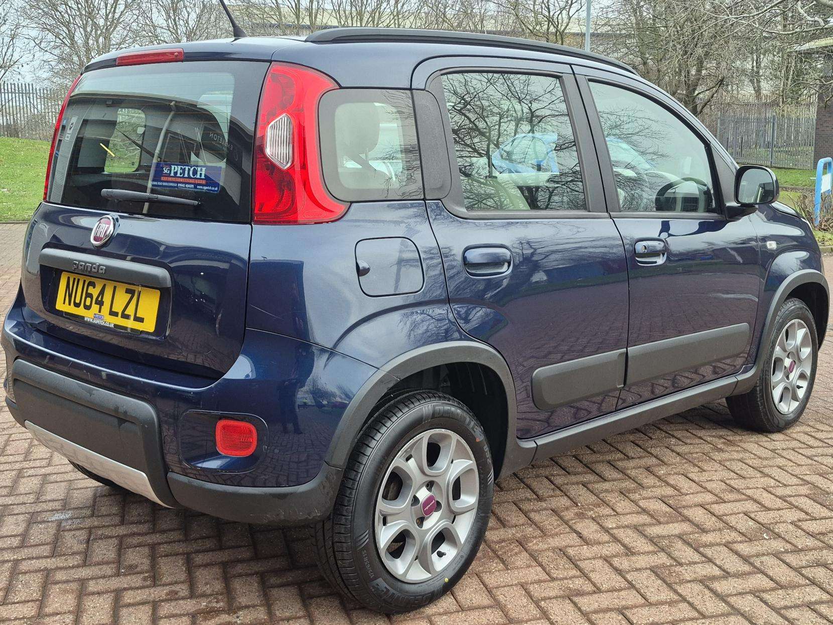 2014 FIAT PANDA 2014 FIAT PANDA