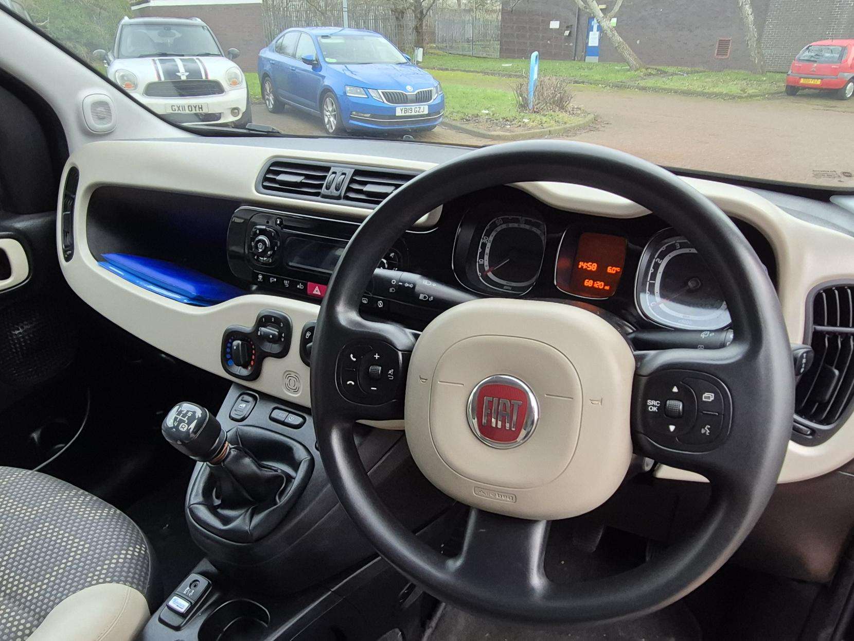 2014 FIAT PANDA 2014 FIAT PANDA