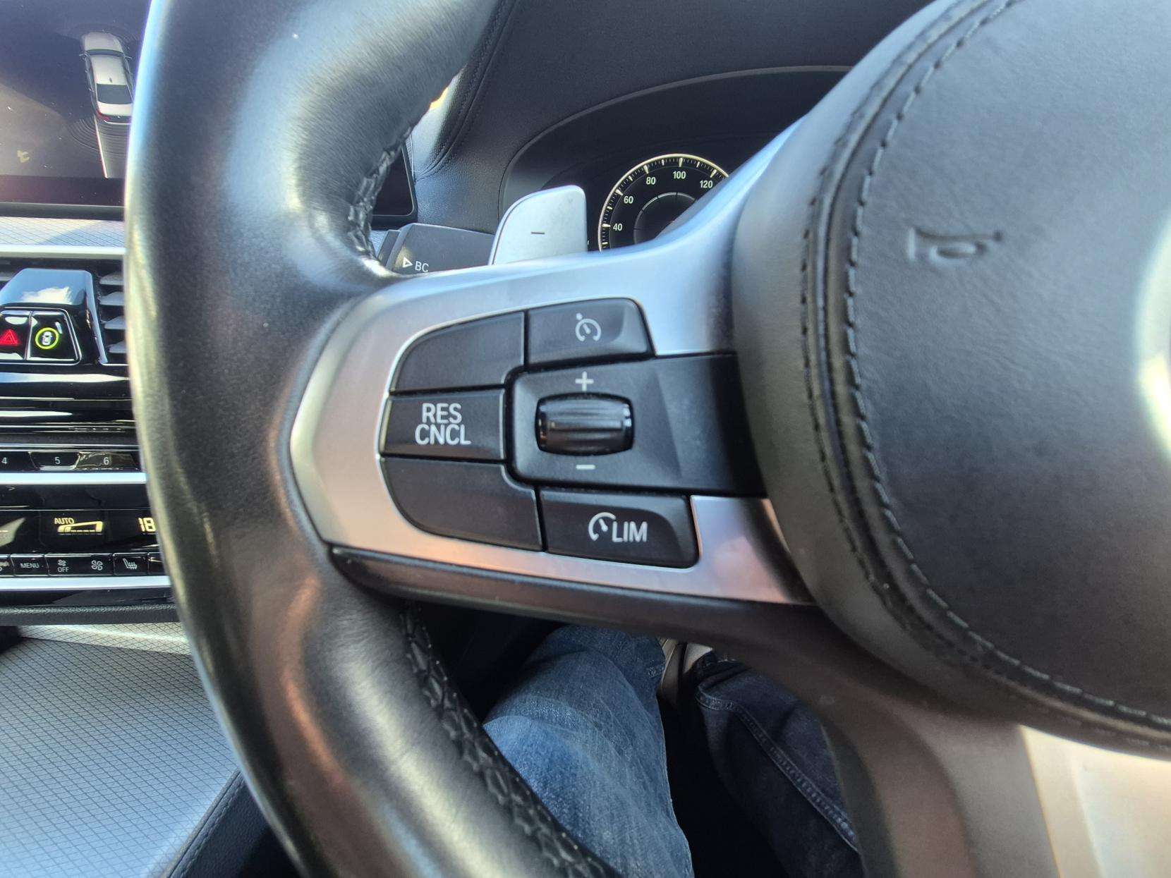 2019 BMW 5 SERIES 2019 BMW 5 SERIES