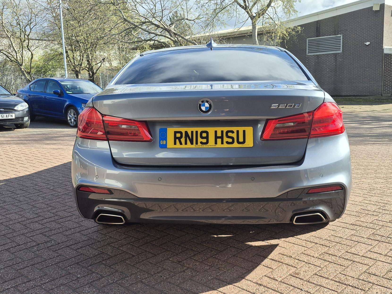 2019 BMW 5 SERIES 2019 BMW 5 SERIES