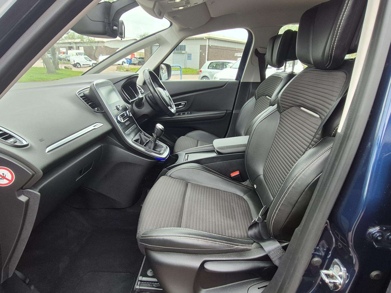 2018 RENAULT GRAND SCENIC 2018 RENAULT GRAND SCENIC