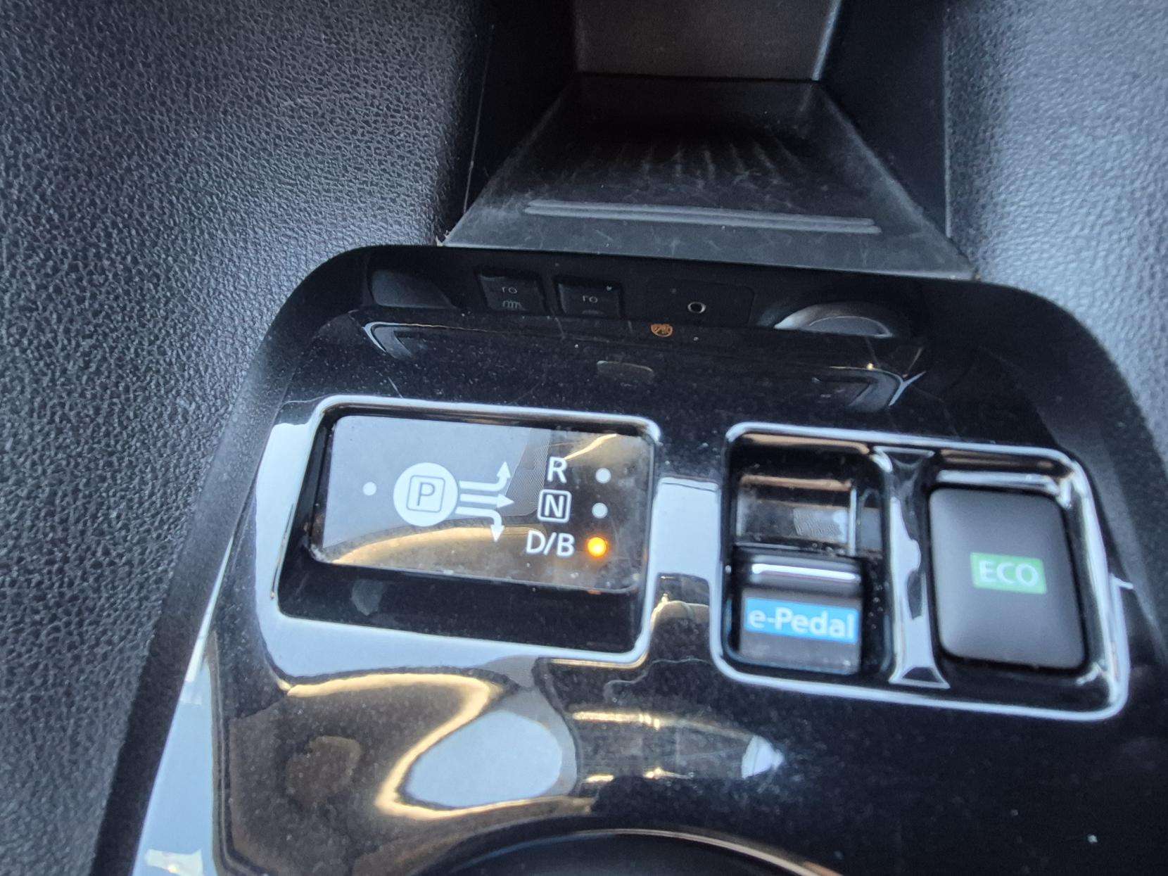 2018 NISSAN LEAF 2018 NISSAN LEAF