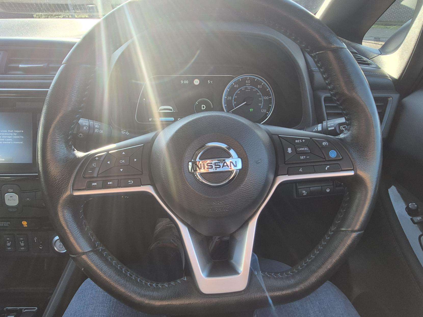 2018 NISSAN LEAF 2018 NISSAN LEAF