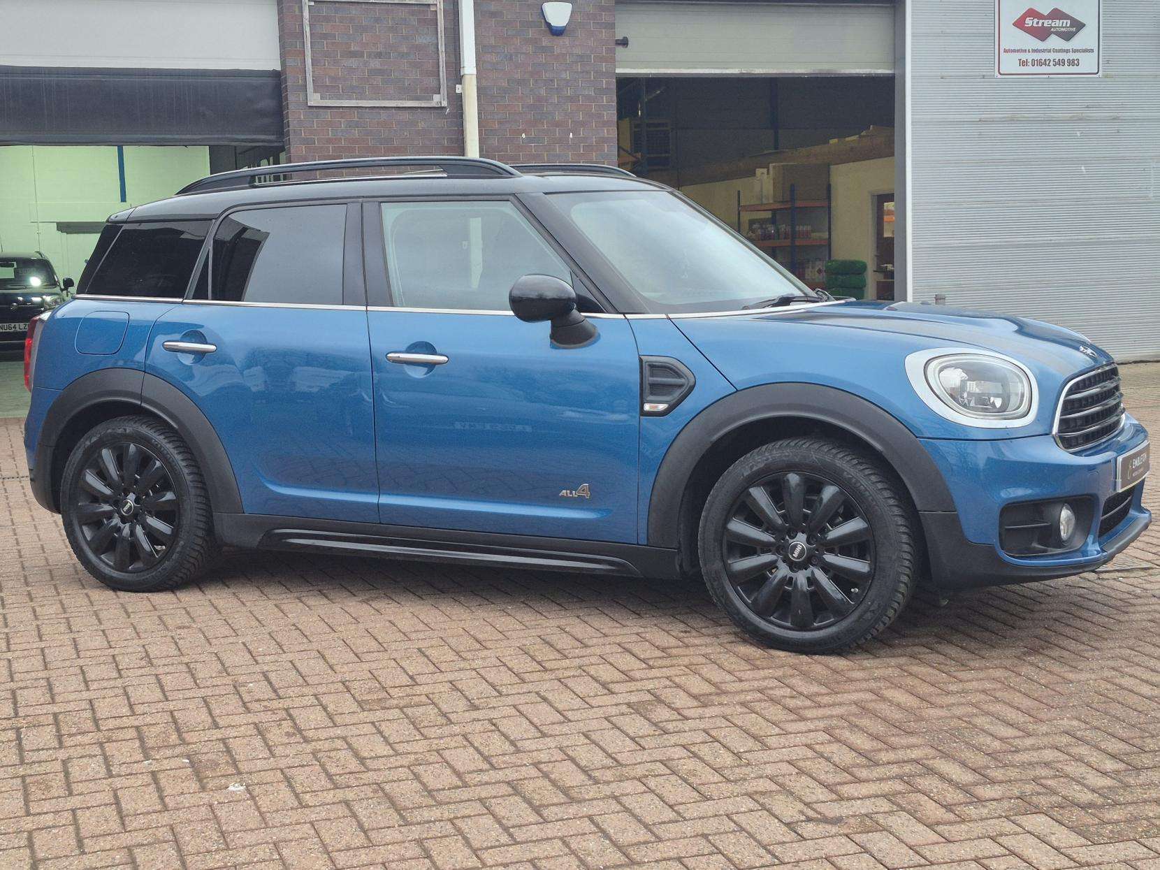 A 2018 MINI COUNTRYMAN 2.0 Cooper D SUV 5dr Diesel Auto ALL4 Euro 6 (s/s) (150 ps) A 2018 MINI COUNTRYMAN 2.0 Cooper D SUV 5dr Diesel Auto ALL4 Euro 6 (s/s) (150 ps)