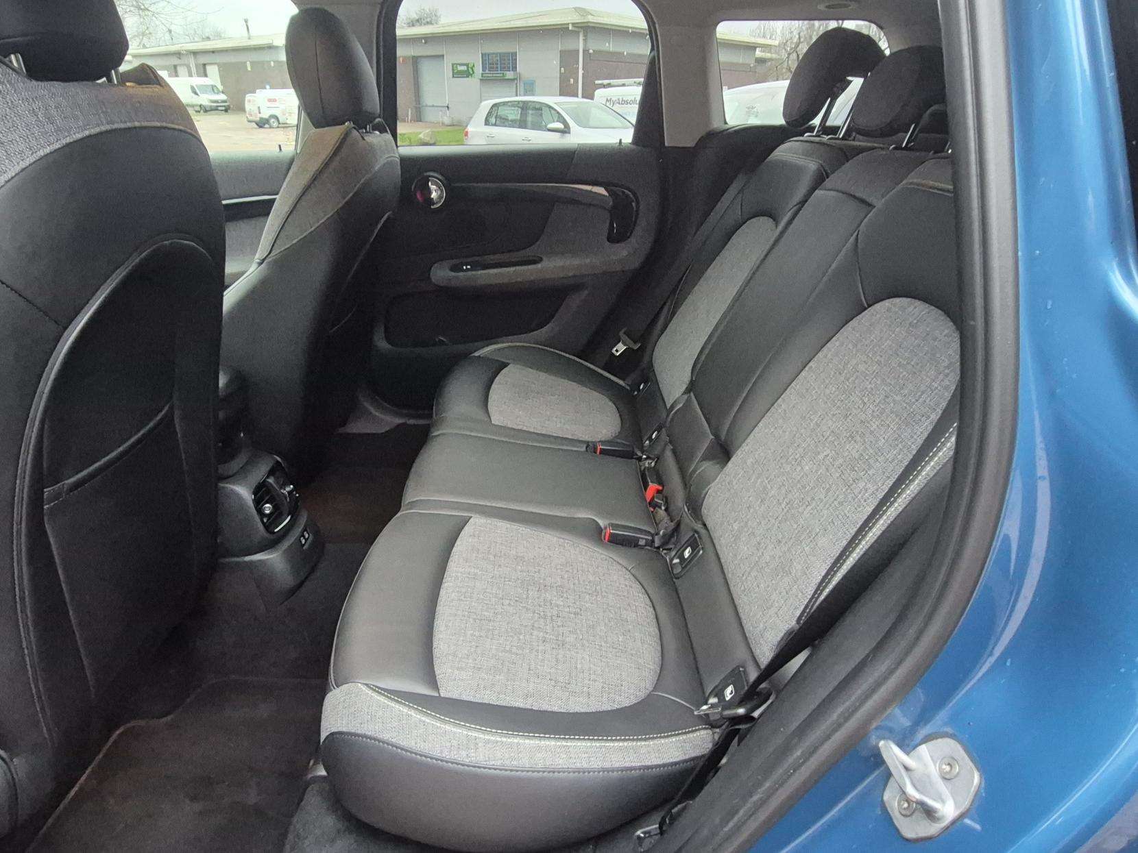 2018 MINI COUNTRYMAN 2018 MINI COUNTRYMAN