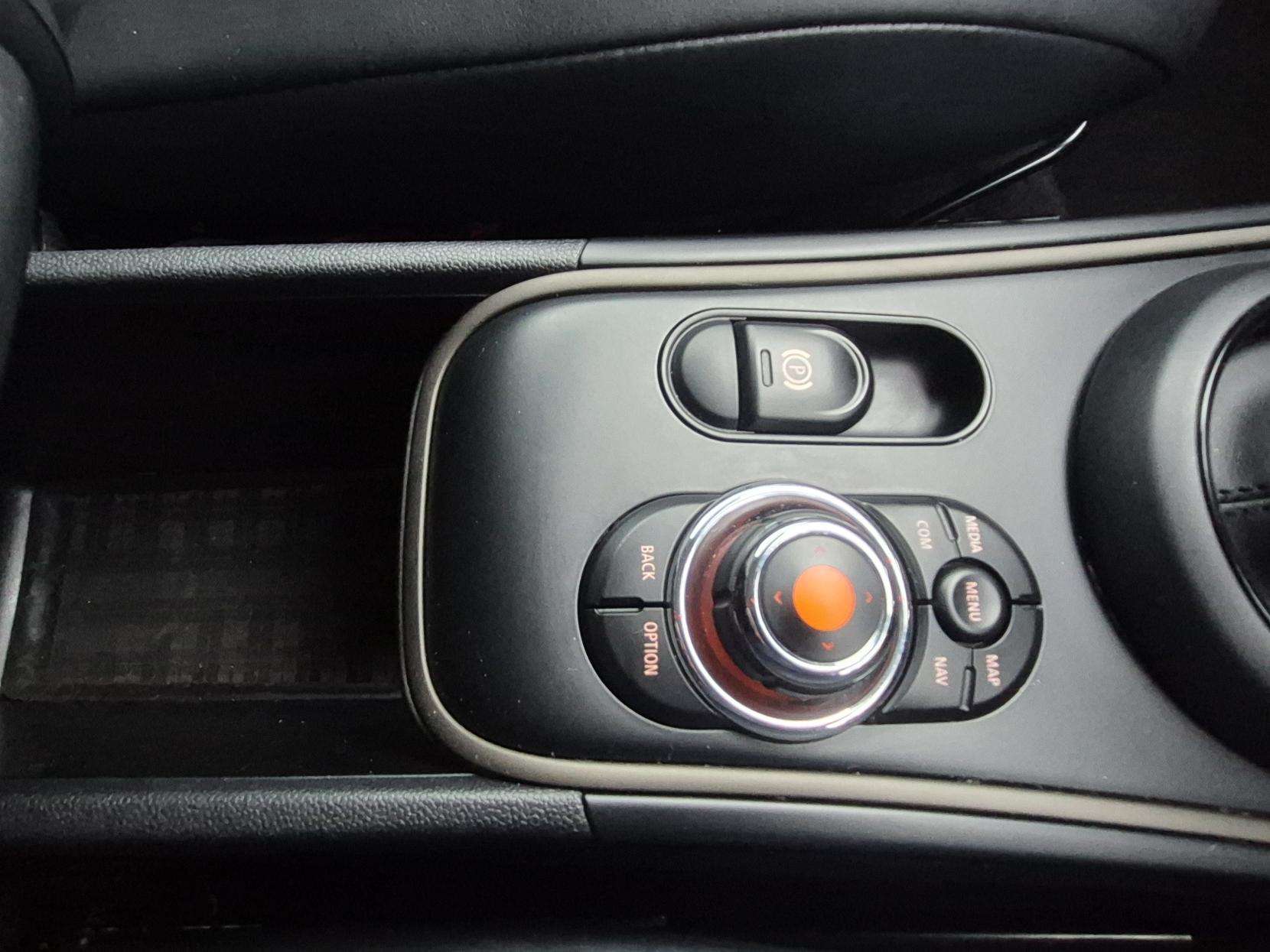 2018 MINI COUNTRYMAN 2018 MINI COUNTRYMAN