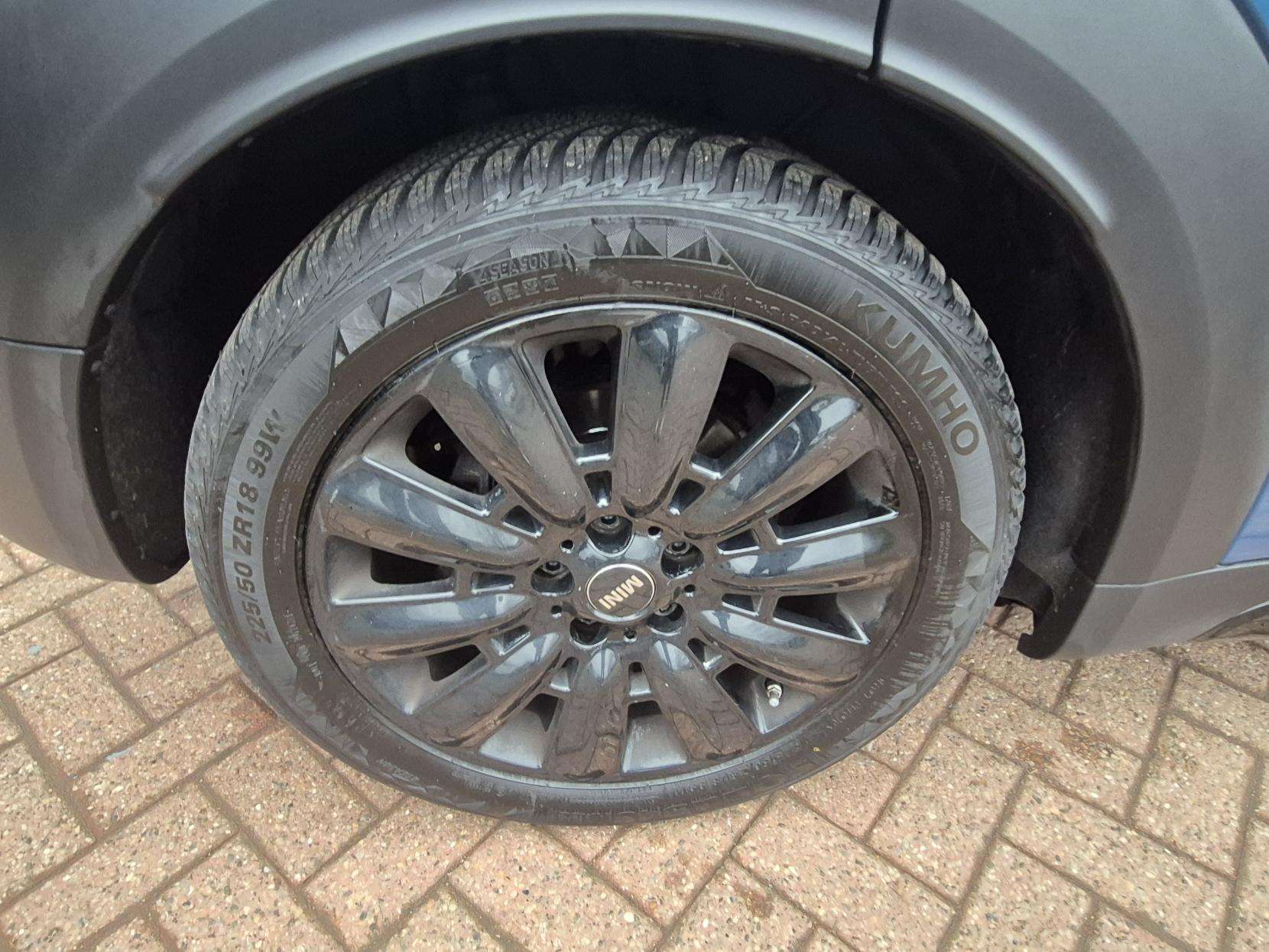 2018 MINI COUNTRYMAN 2018 MINI COUNTRYMAN