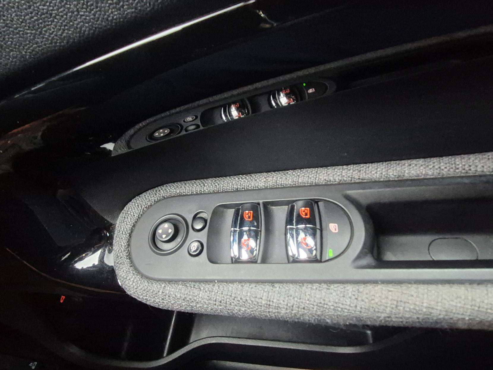 2018 MINI COUNTRYMAN 2018 MINI COUNTRYMAN