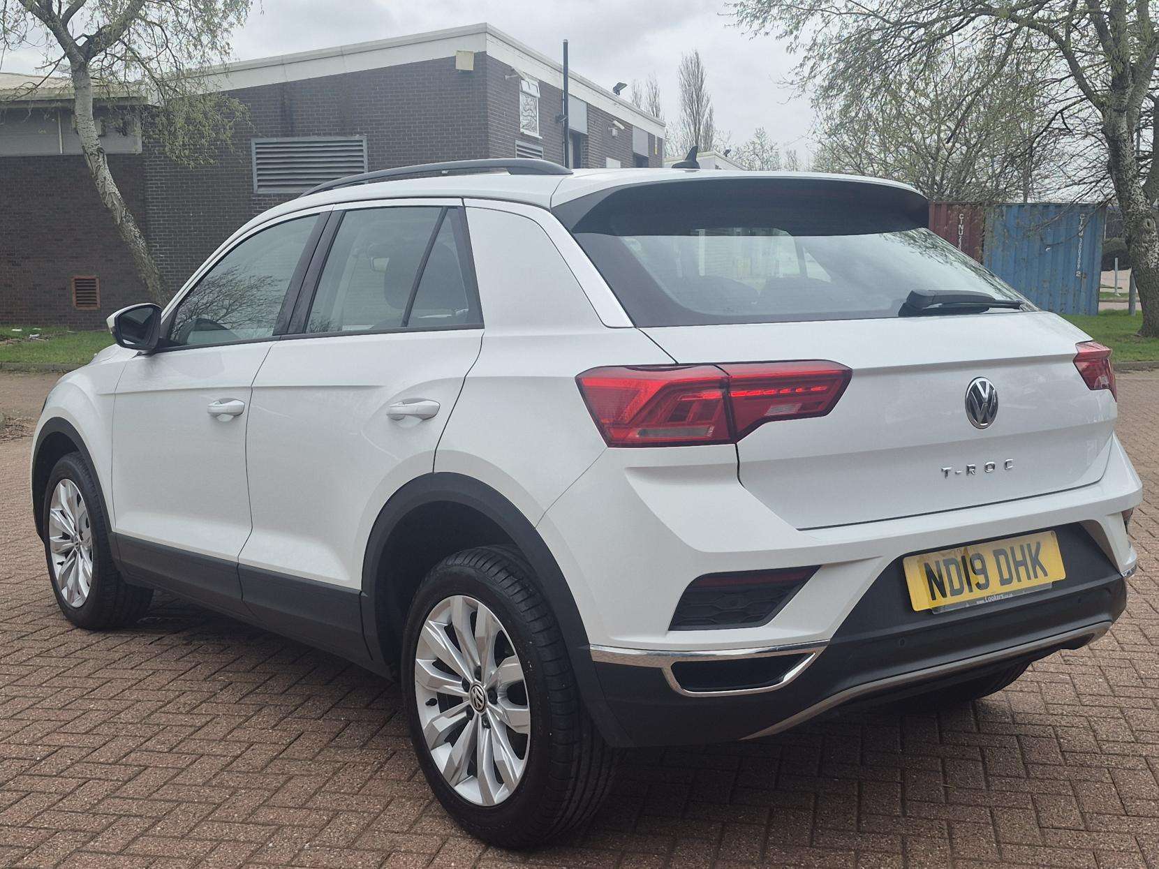 2019 VOLKSWAGEN T-ROC 2019 VOLKSWAGEN T-ROC