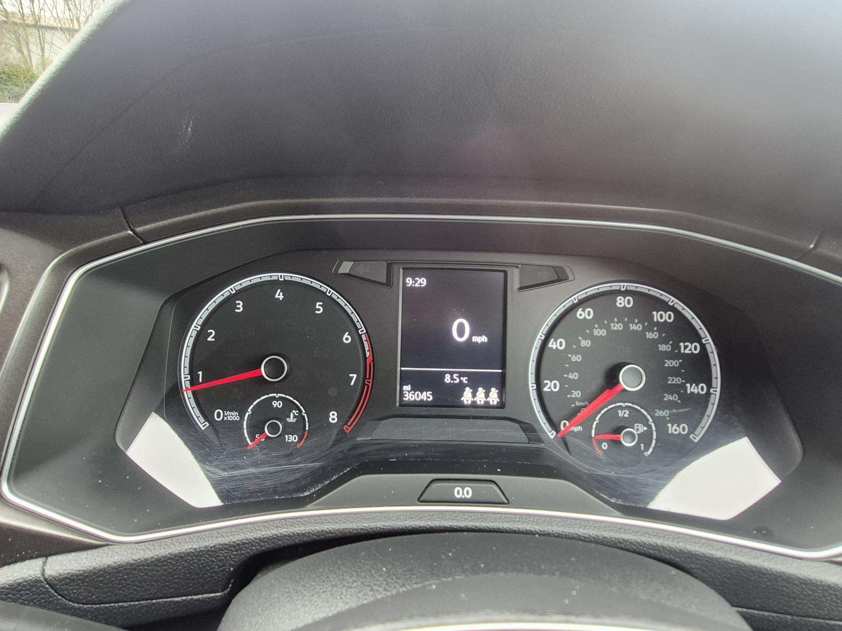 2019 VOLKSWAGEN T-ROC 2019 VOLKSWAGEN T-ROC