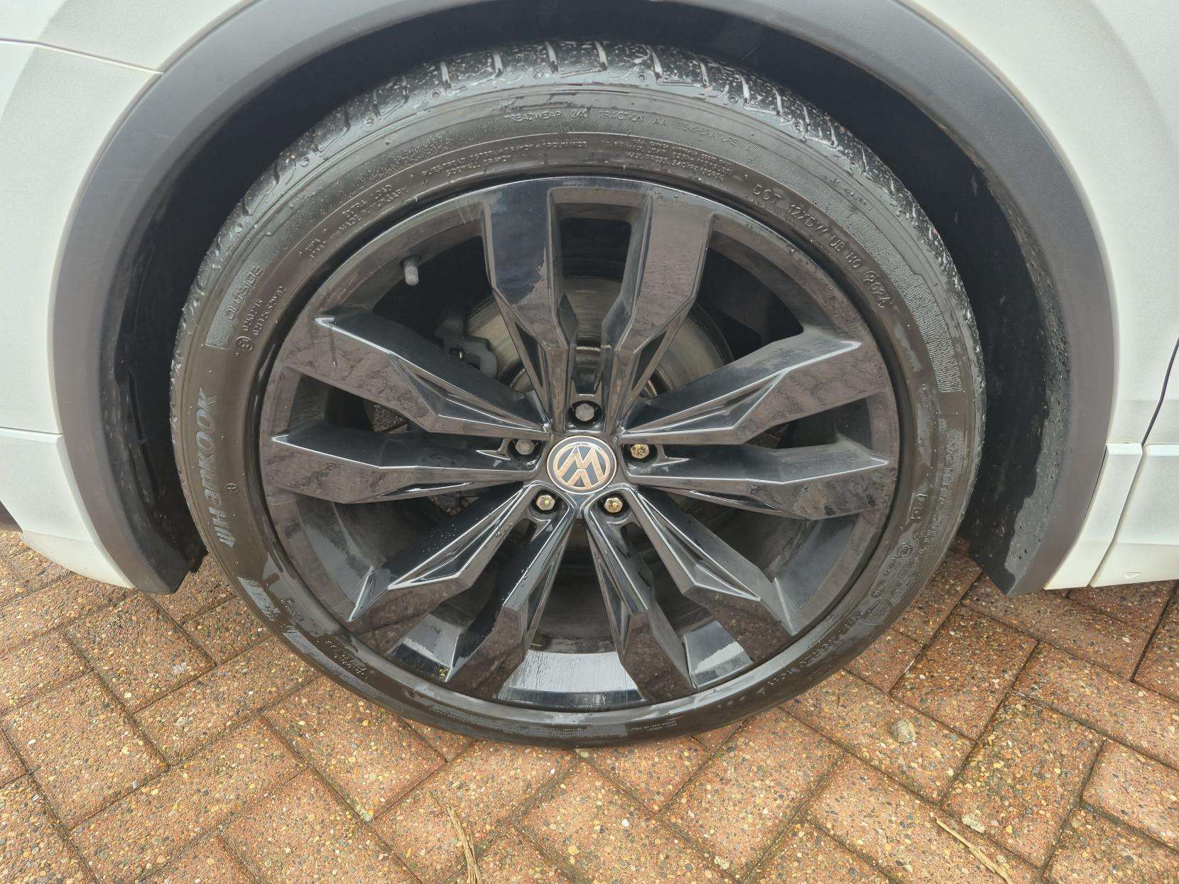 2017 VOLKSWAGEN TIGUAN 2017 VOLKSWAGEN TIGUAN