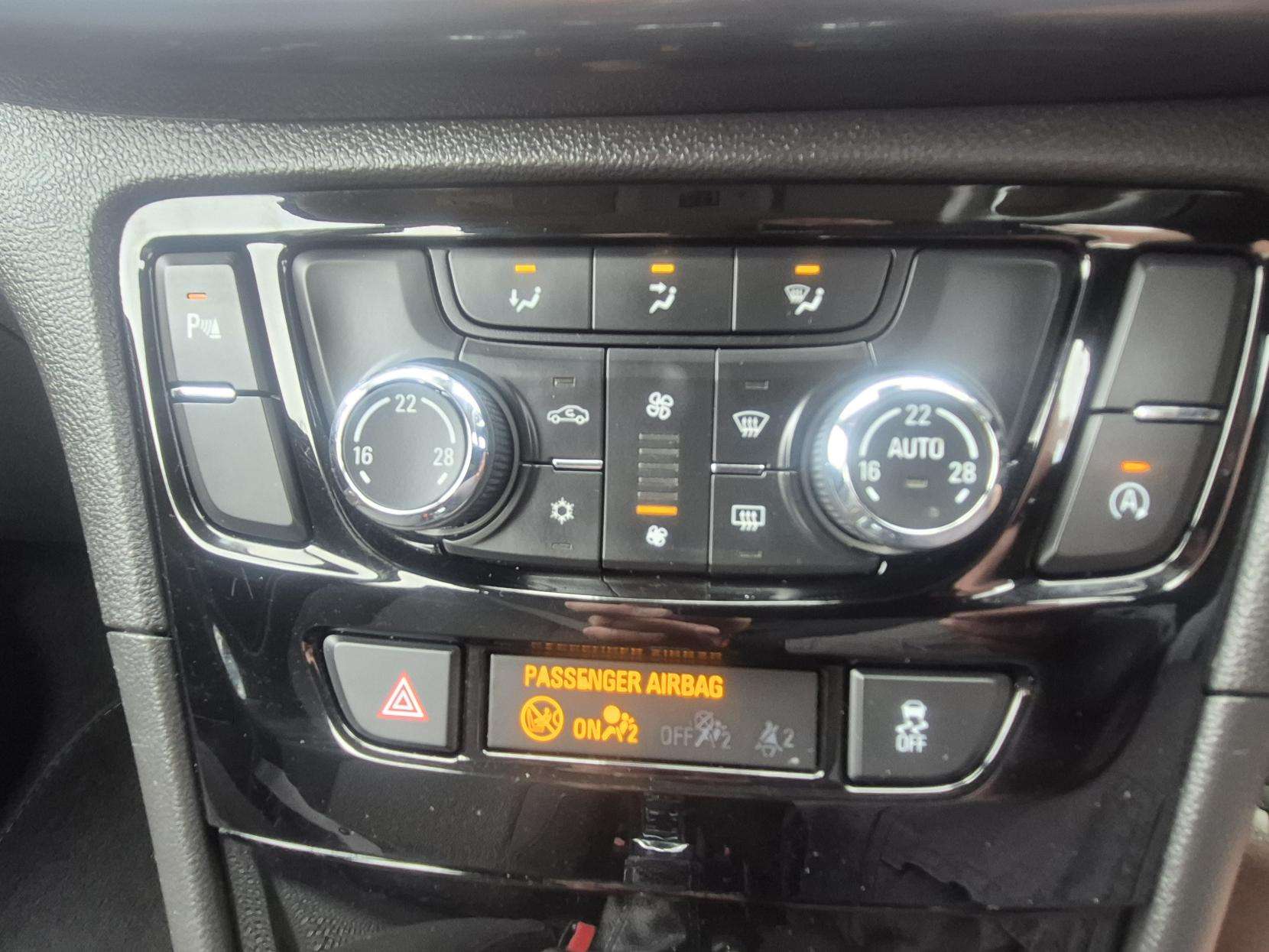 2017 VAUXHALL MOKKA X 2017 VAUXHALL MOKKA X