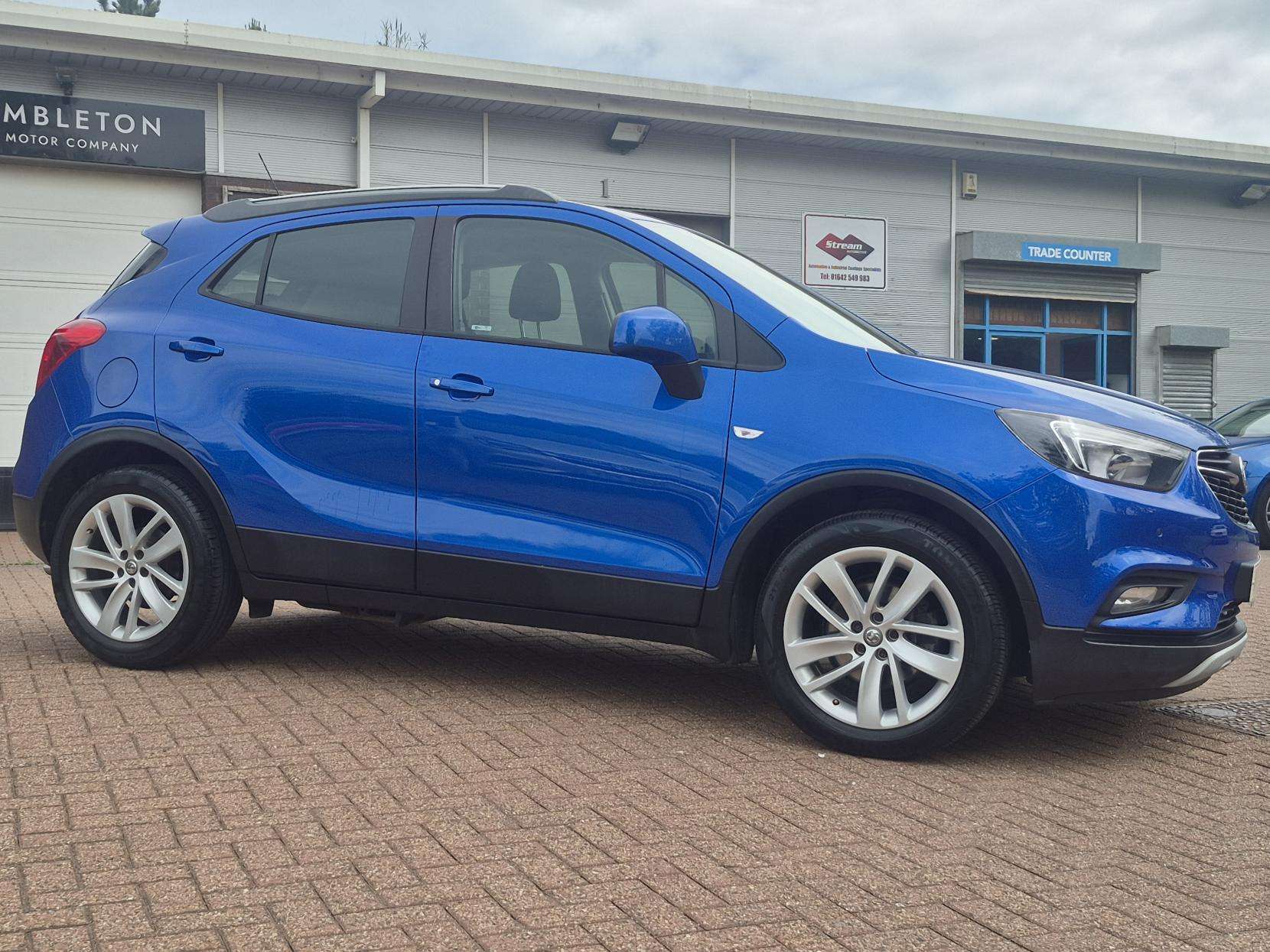 A 2017 VAUXHALL MOKKA X DESIGN NAV CDTI S/S A 2017 VAUXHALL MOKKA X DESIGN NAV CDTI S/S