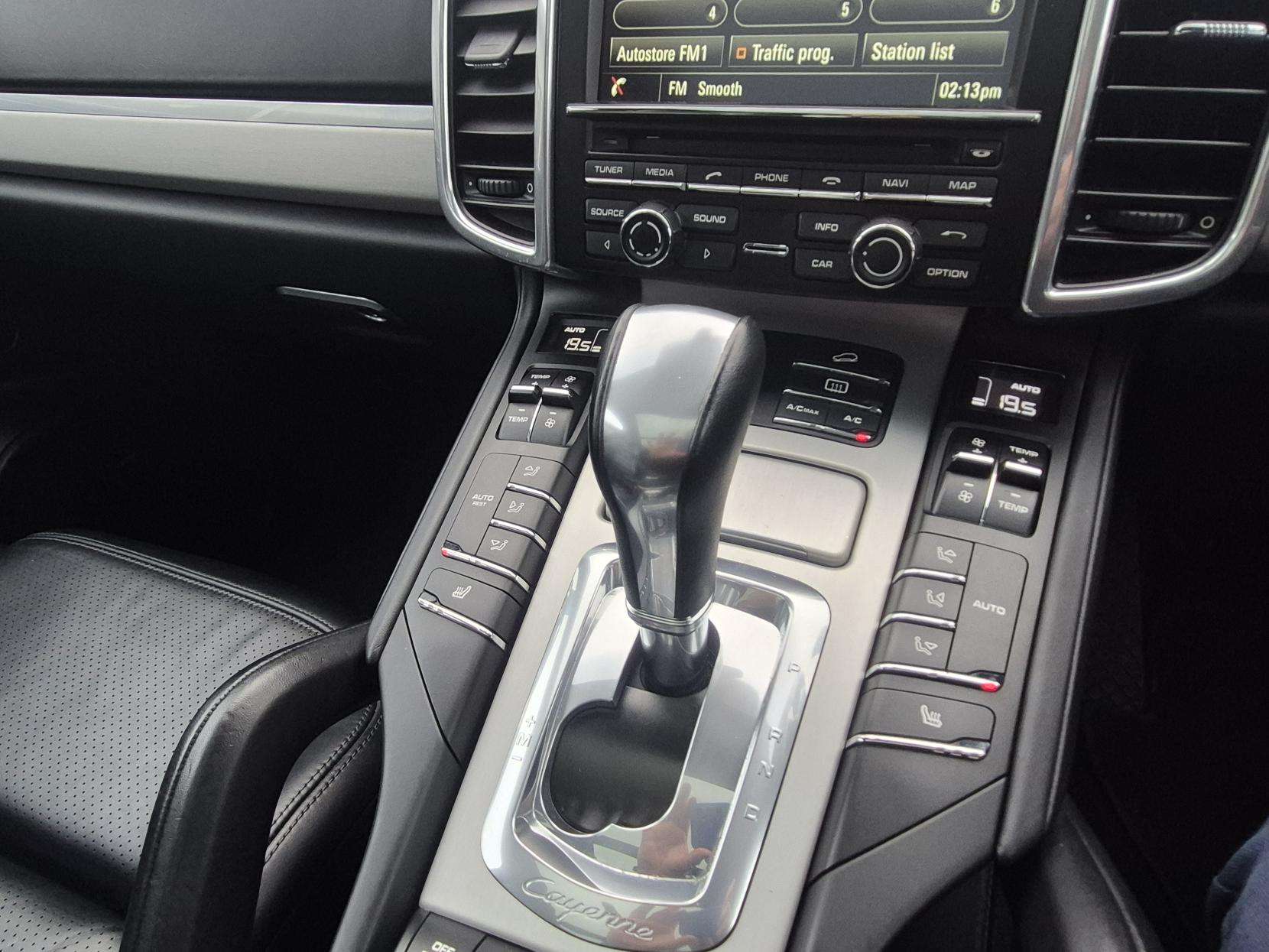 2015 PORSCHE CAYENNE 2015 PORSCHE CAYENNE