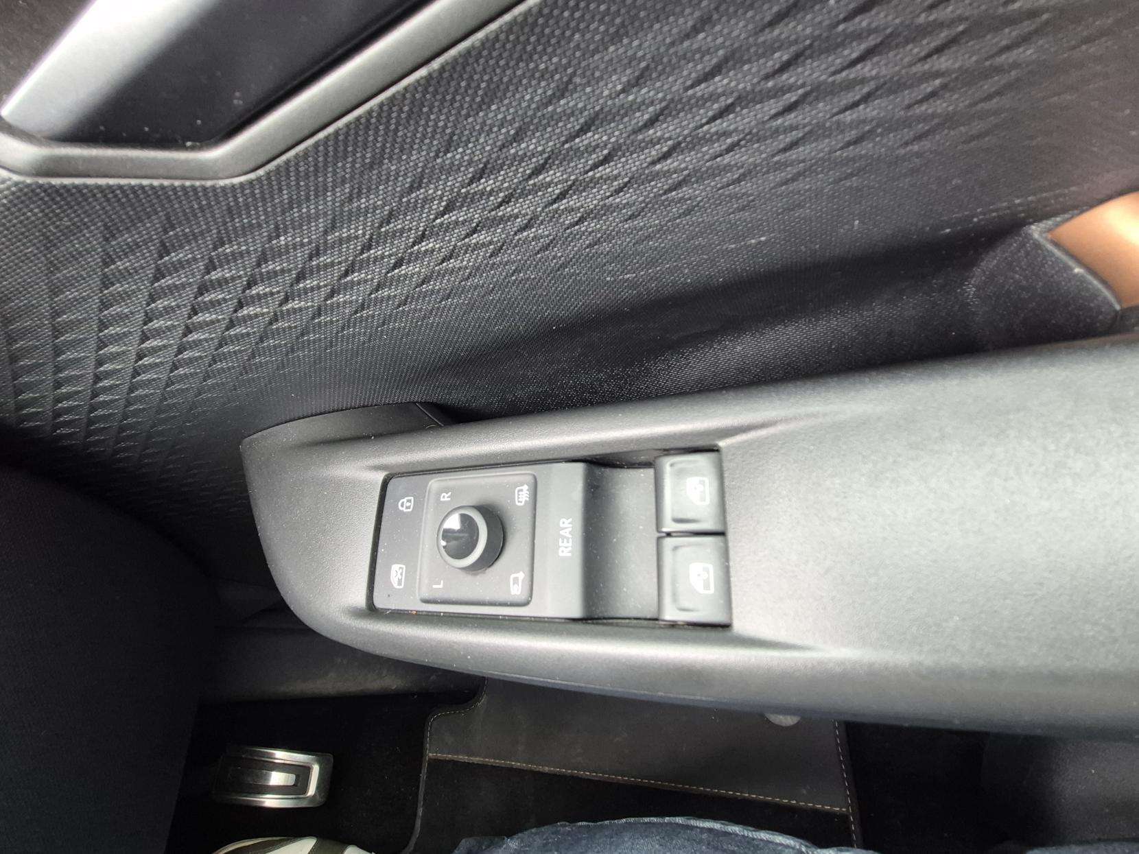 2024 CUPRA BORN 2024 CUPRA BORN