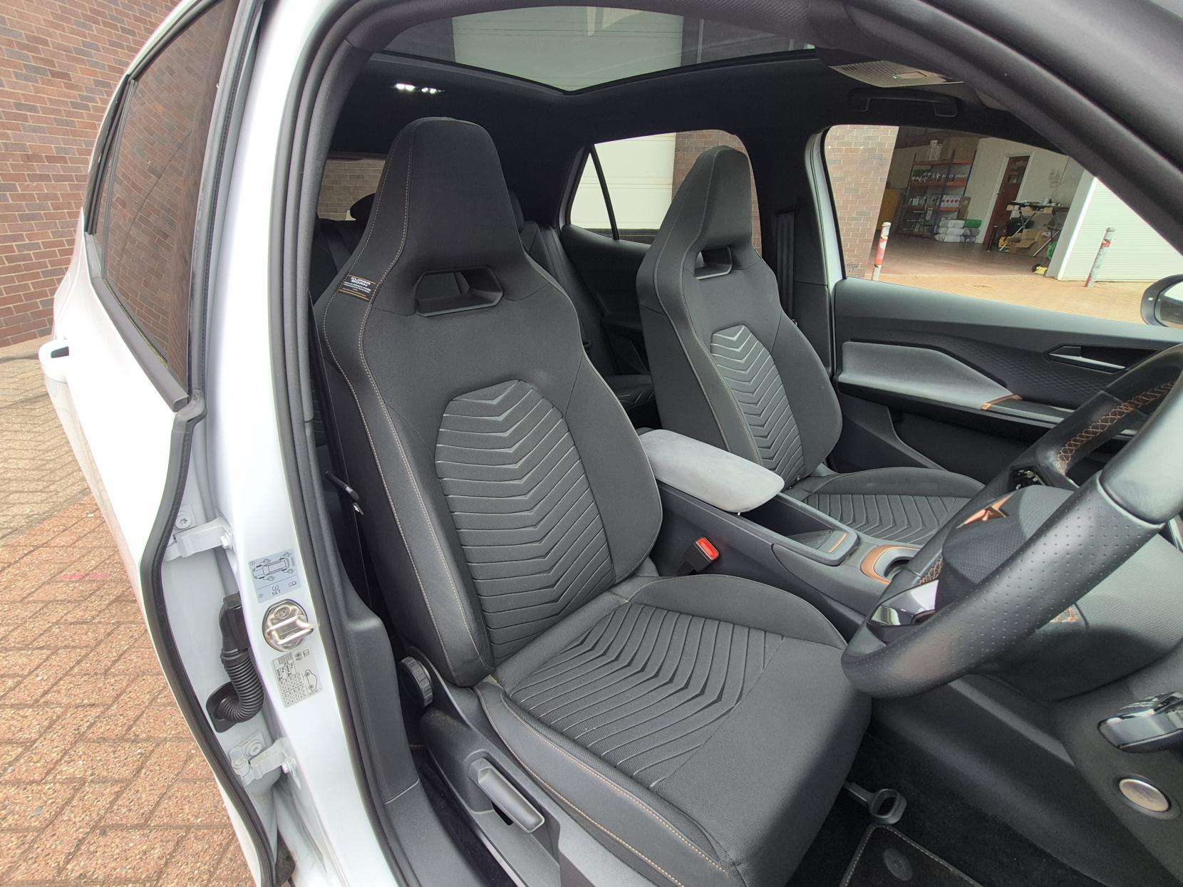 2024 CUPRA BORN 2024 CUPRA BORN