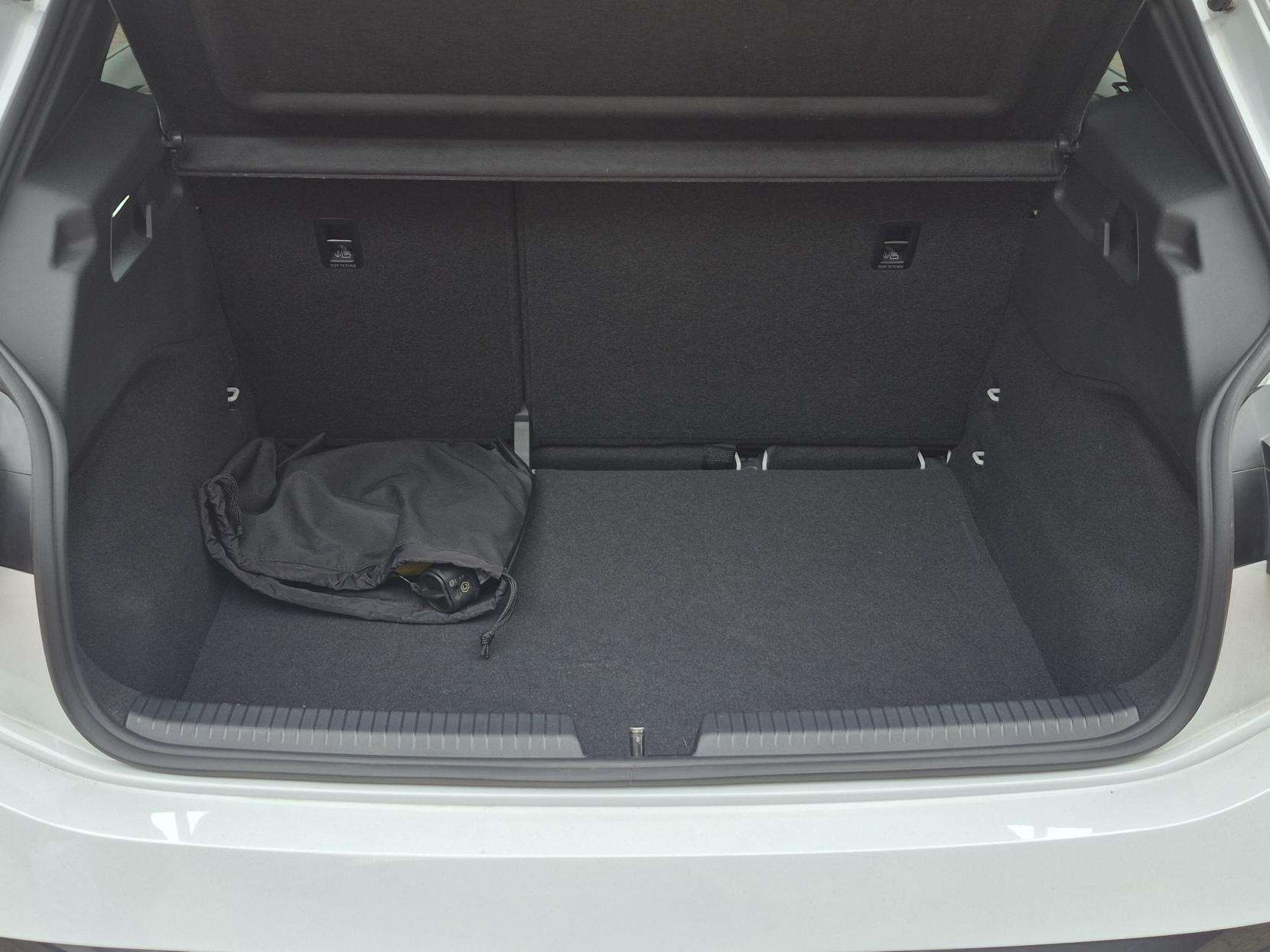 2024 CUPRA BORN 2024 CUPRA BORN