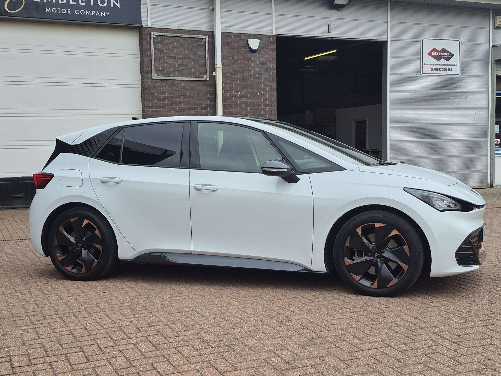 A 2024 CUPRA BORN e-Boost 58kWh V2 Hatchback 5dr Electric Auto (230 ps) A 2024 CUPRA BORN e-Boost 58kWh V2 Hatchback 5dr Electric Auto (230 ps)