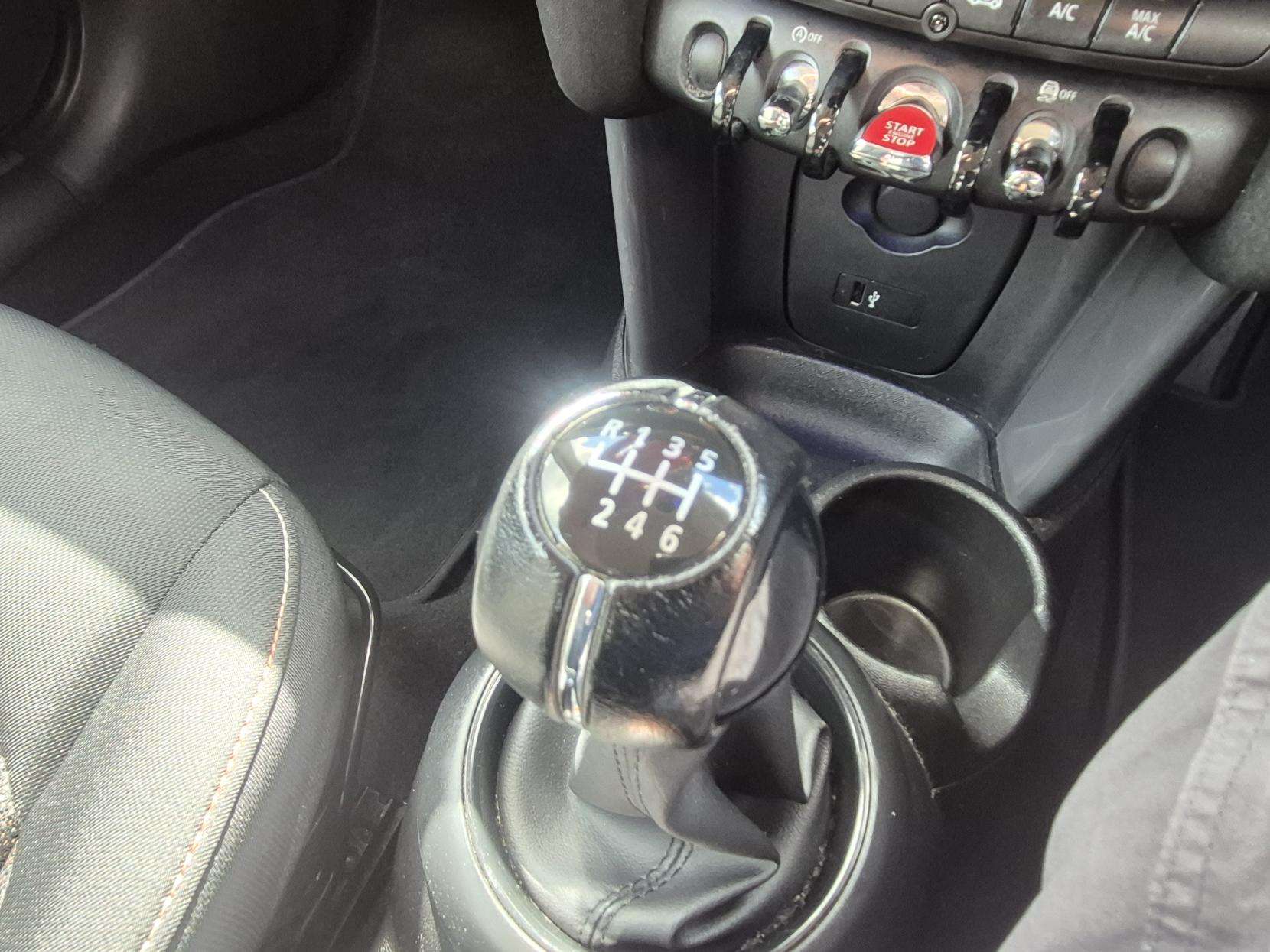 2018 MINI HATCH 2018 MINI HATCH