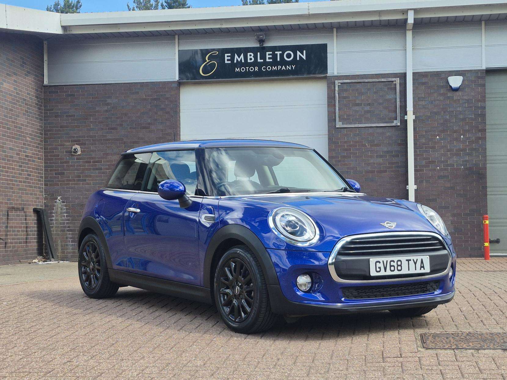 A 2018 MINI HATCH 1.5 One GPF Hatchback 3dr Petrol Manual Euro 6 (s/s) (102 ps) A 2018 MINI HATCH 1.5 One GPF Hatchback 3dr Petrol Manual Euro 6 (s/s) (102 ps)