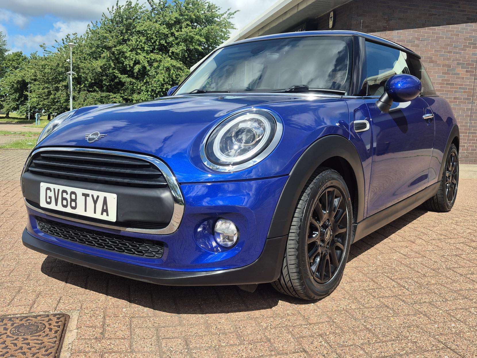 2018 MINI HATCH 2018 MINI HATCH