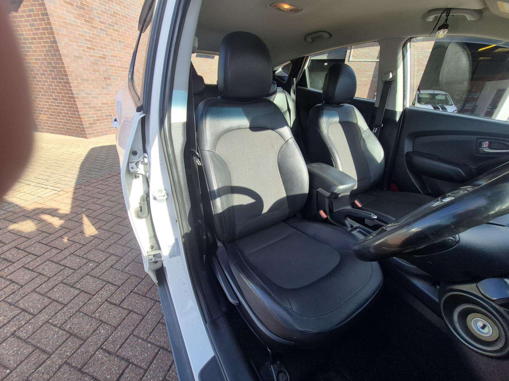 2014 HYUNDAI IX35 2014 HYUNDAI IX35