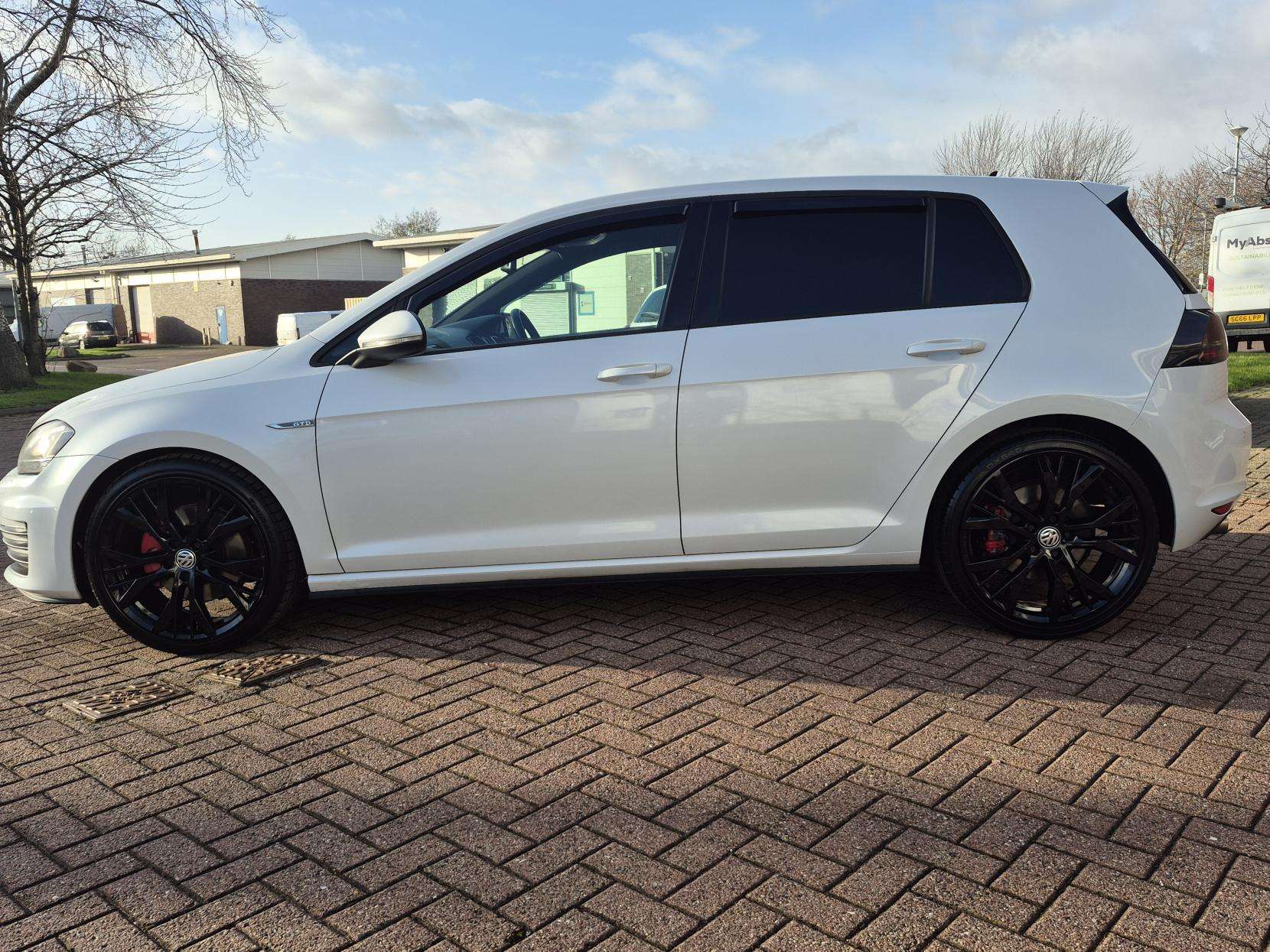 2016 VOLKSWAGEN GOLF 2016 VOLKSWAGEN GOLF