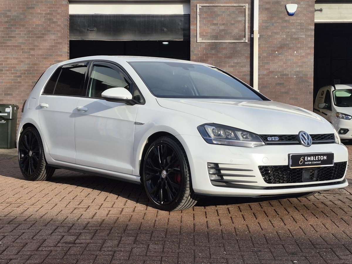 Check out this Volkswagen Golf 2016 Diesel Manual